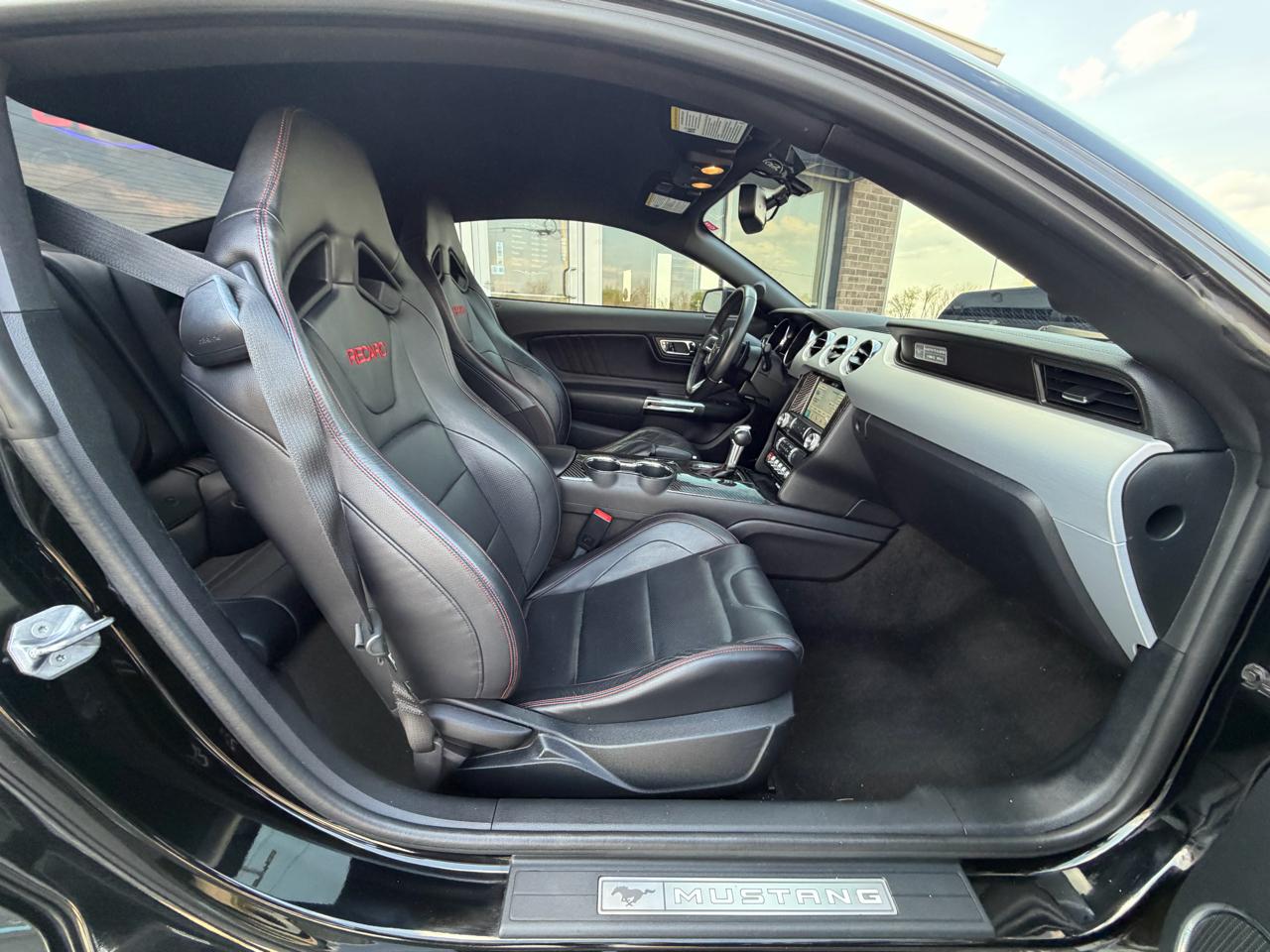 Ford Mustang 2dr Fastback GT 2016