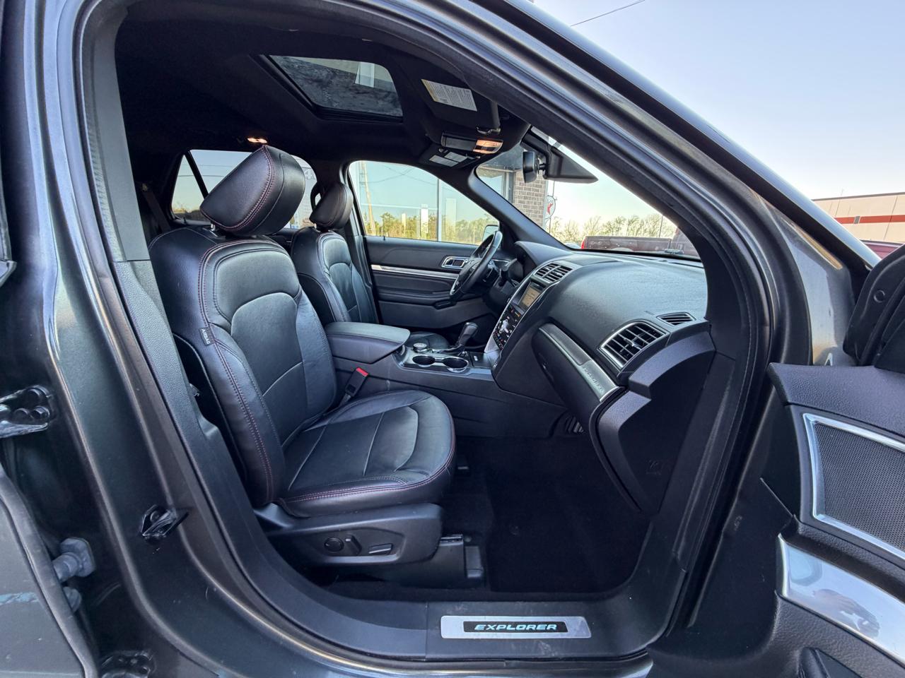 Ford Explorer Sport 4WD 2019