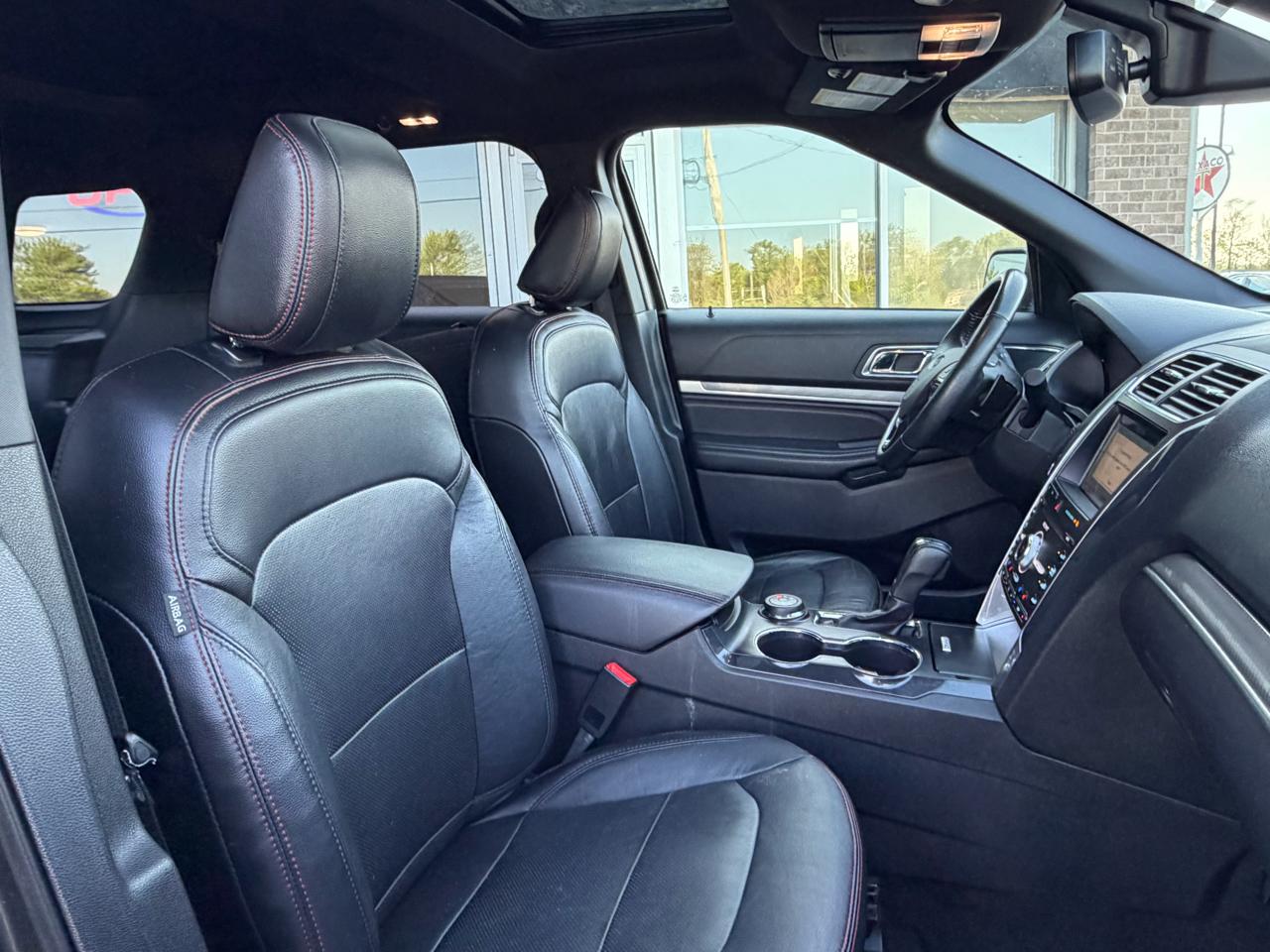 Ford Explorer Sport 4WD 2019