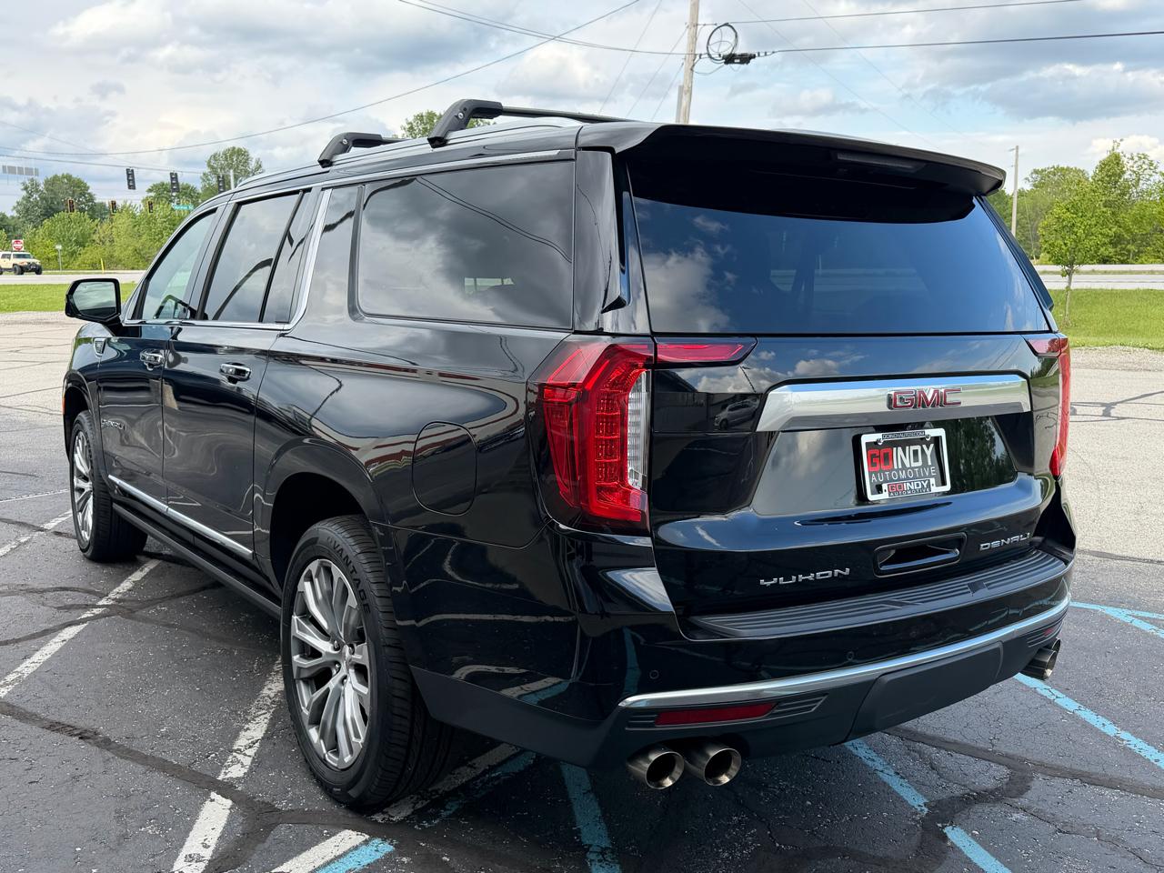 GMC Yukon XL 4WD 4dr Denali 2021