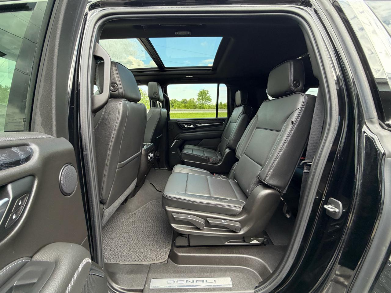 GMC Yukon XL 4WD 4dr Denali 2021