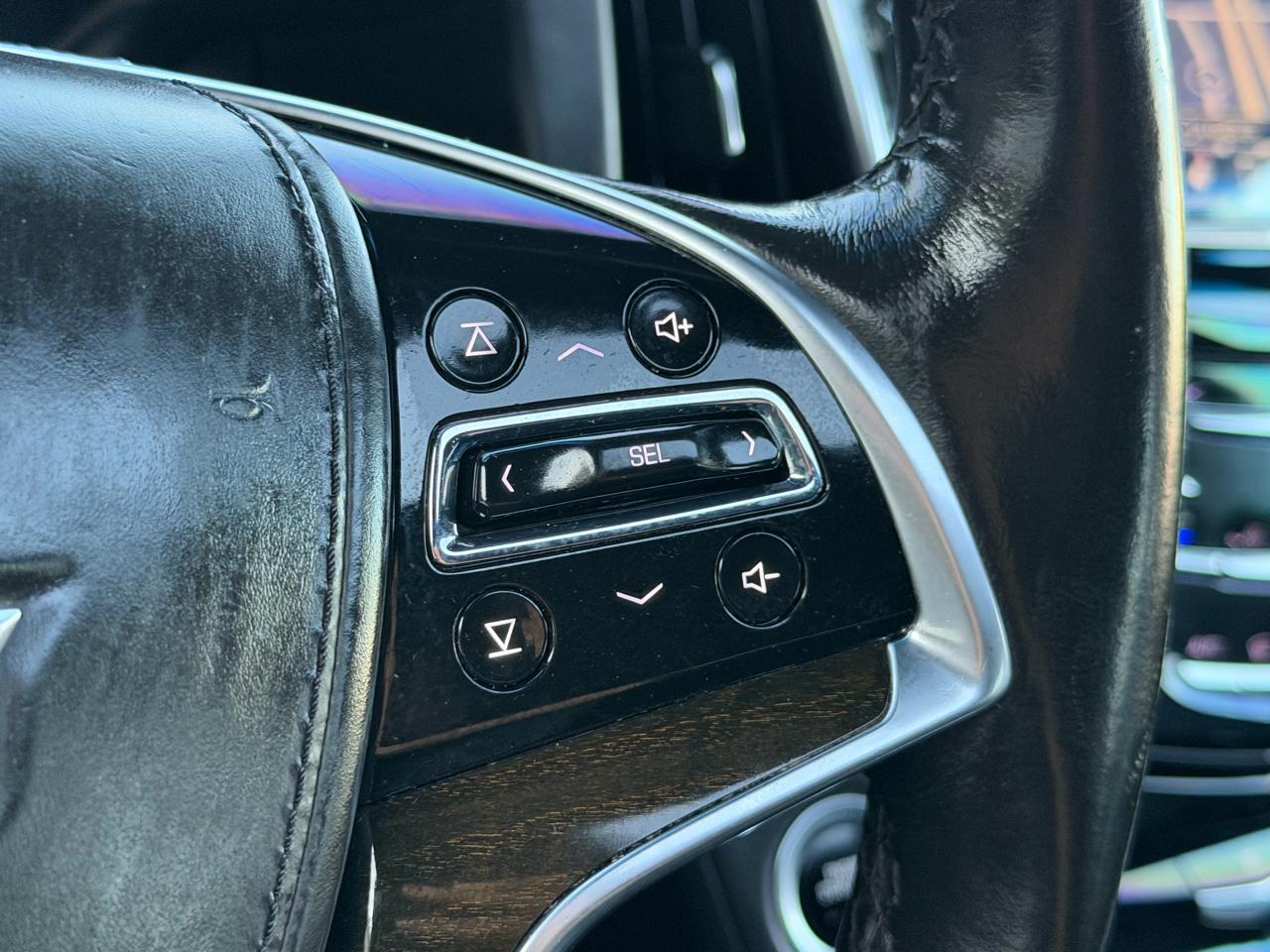 Cadillac Escalade ESV 4WD 4dr Platinum 2017