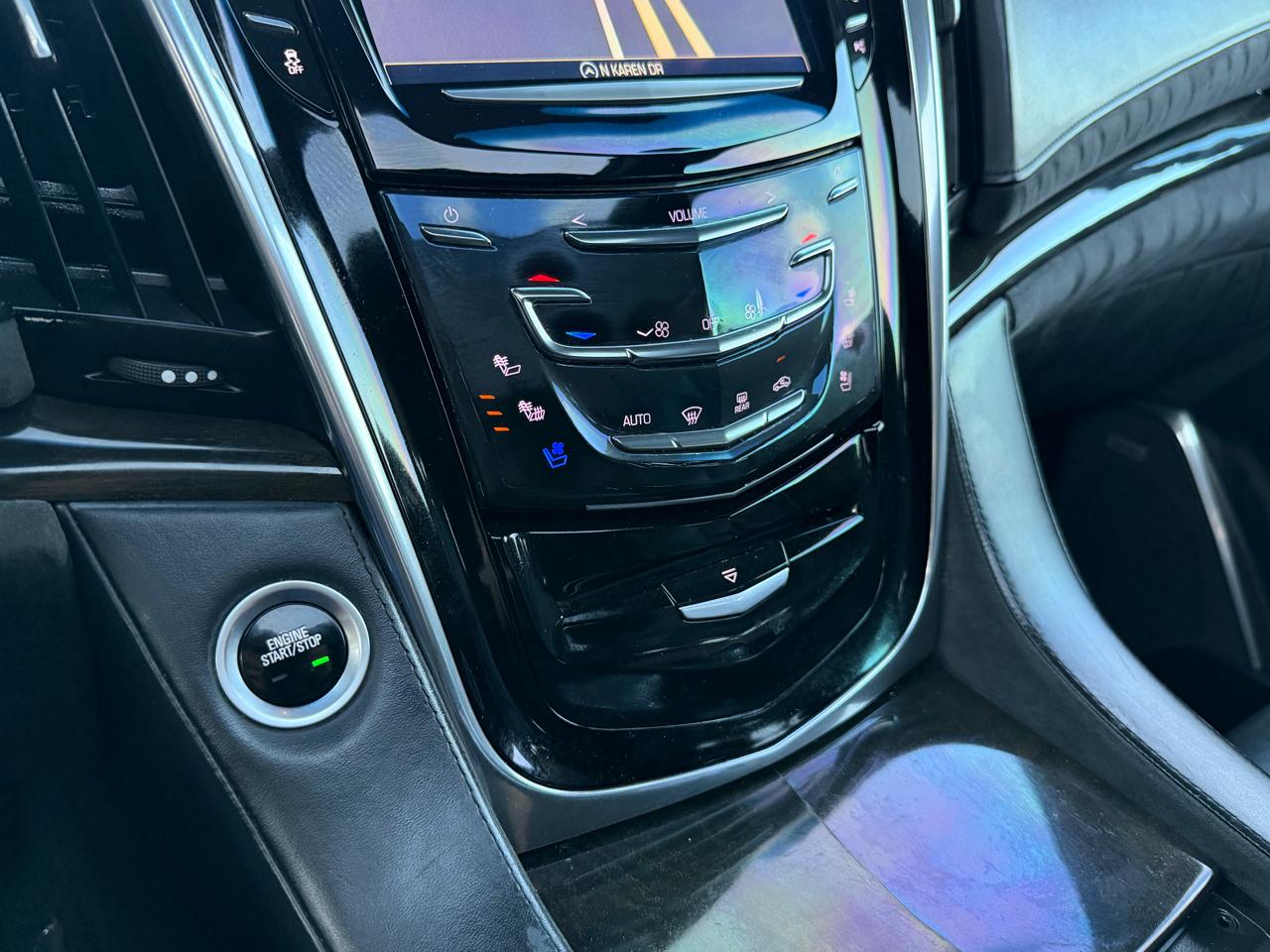 Cadillac Escalade ESV 4WD 4dr Platinum 2017