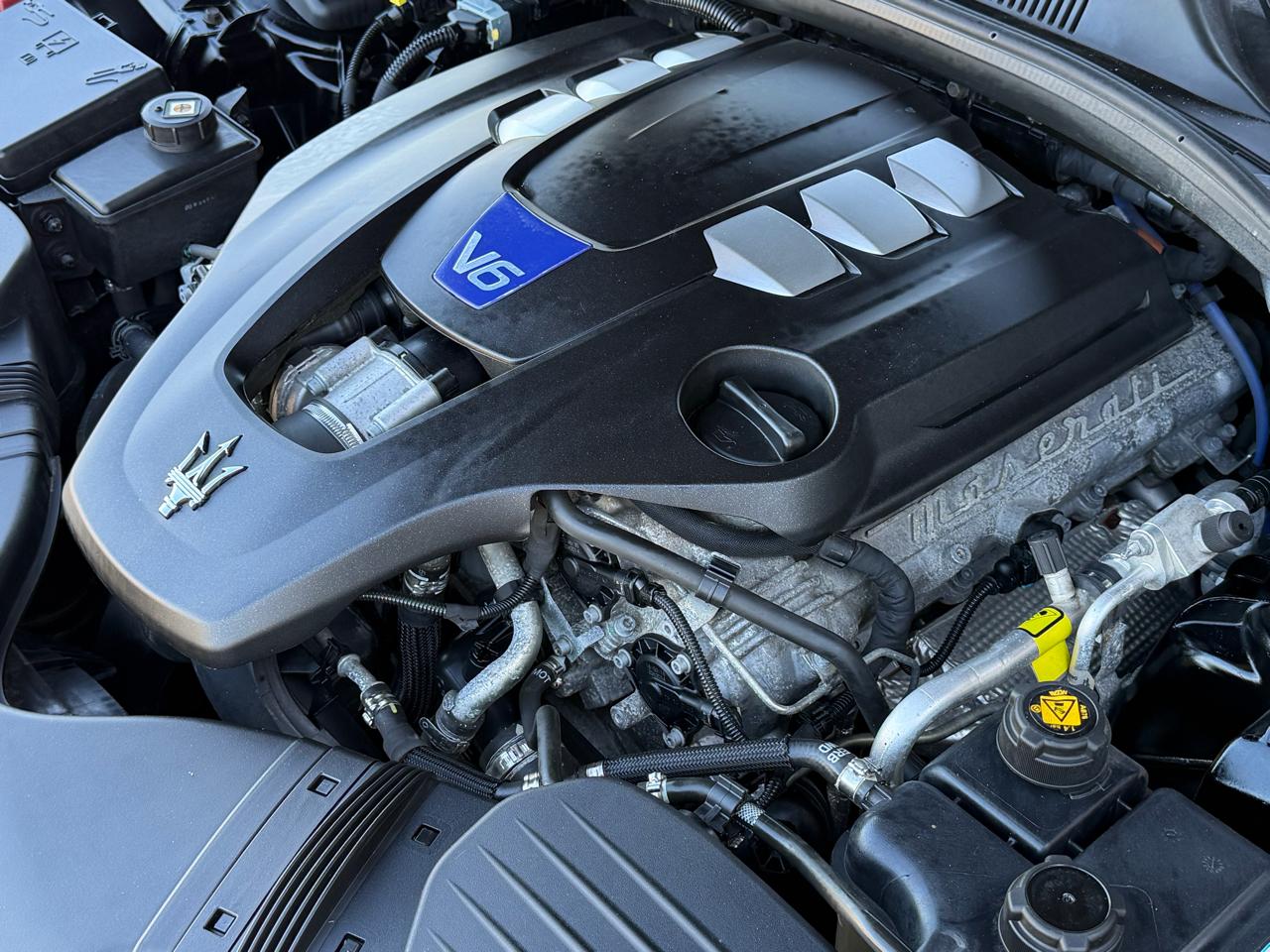Maserati Ghibli 4dr Sdn S Q4 2015