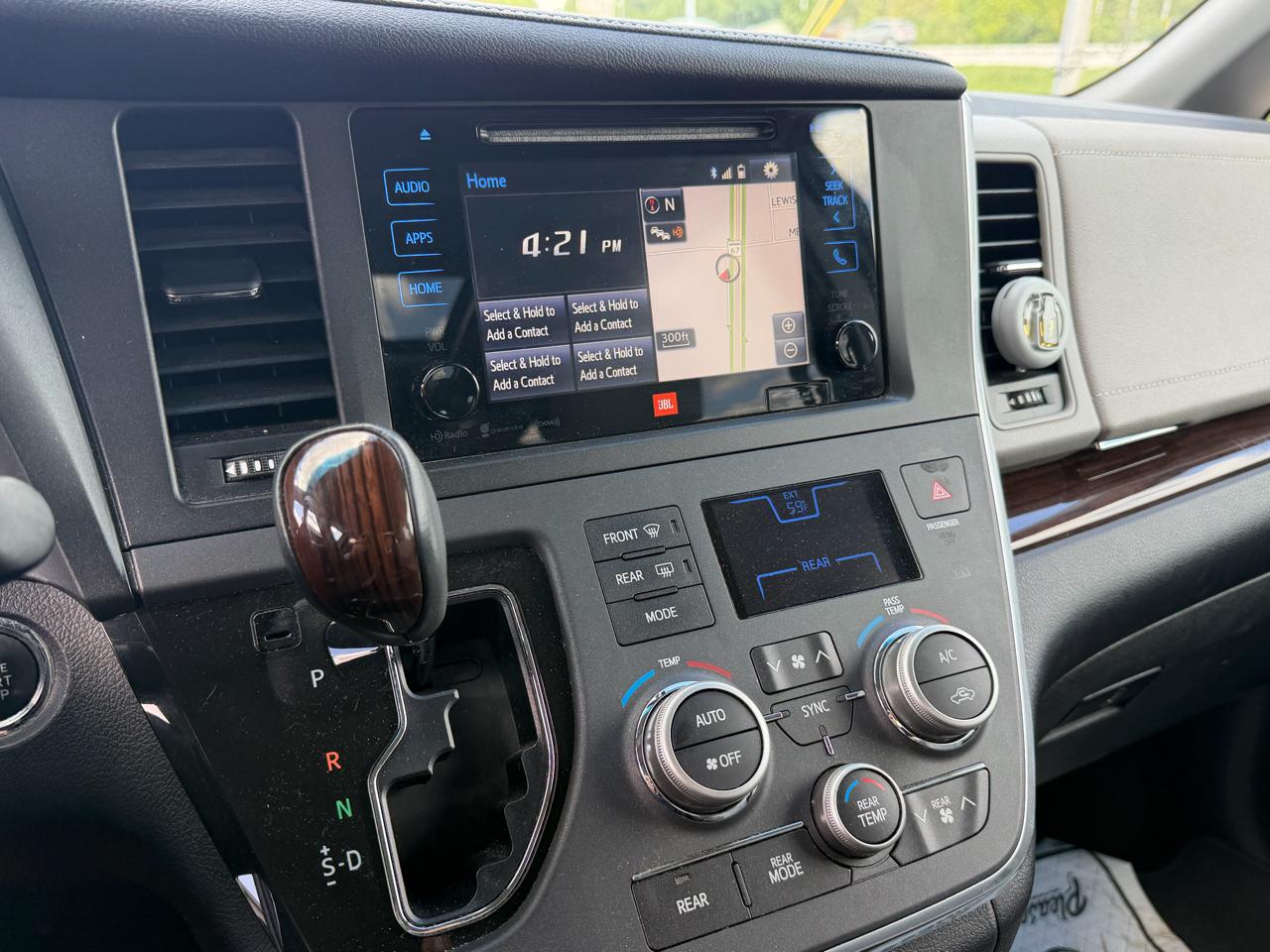 Toyota Sienna Limited Premium AWD 7-Passenger (Natl) 2017
