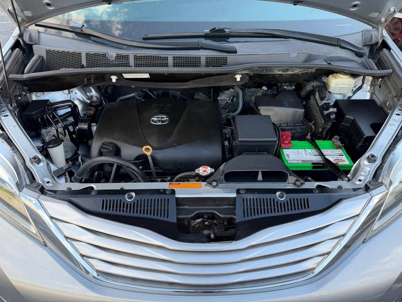 Toyota Sienna Limited Premium AWD 7-Passenger (Natl) 2017