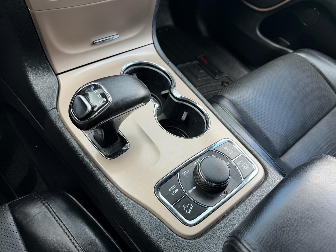 2015 Jeep Grand Cherokee Summit - Photo 22