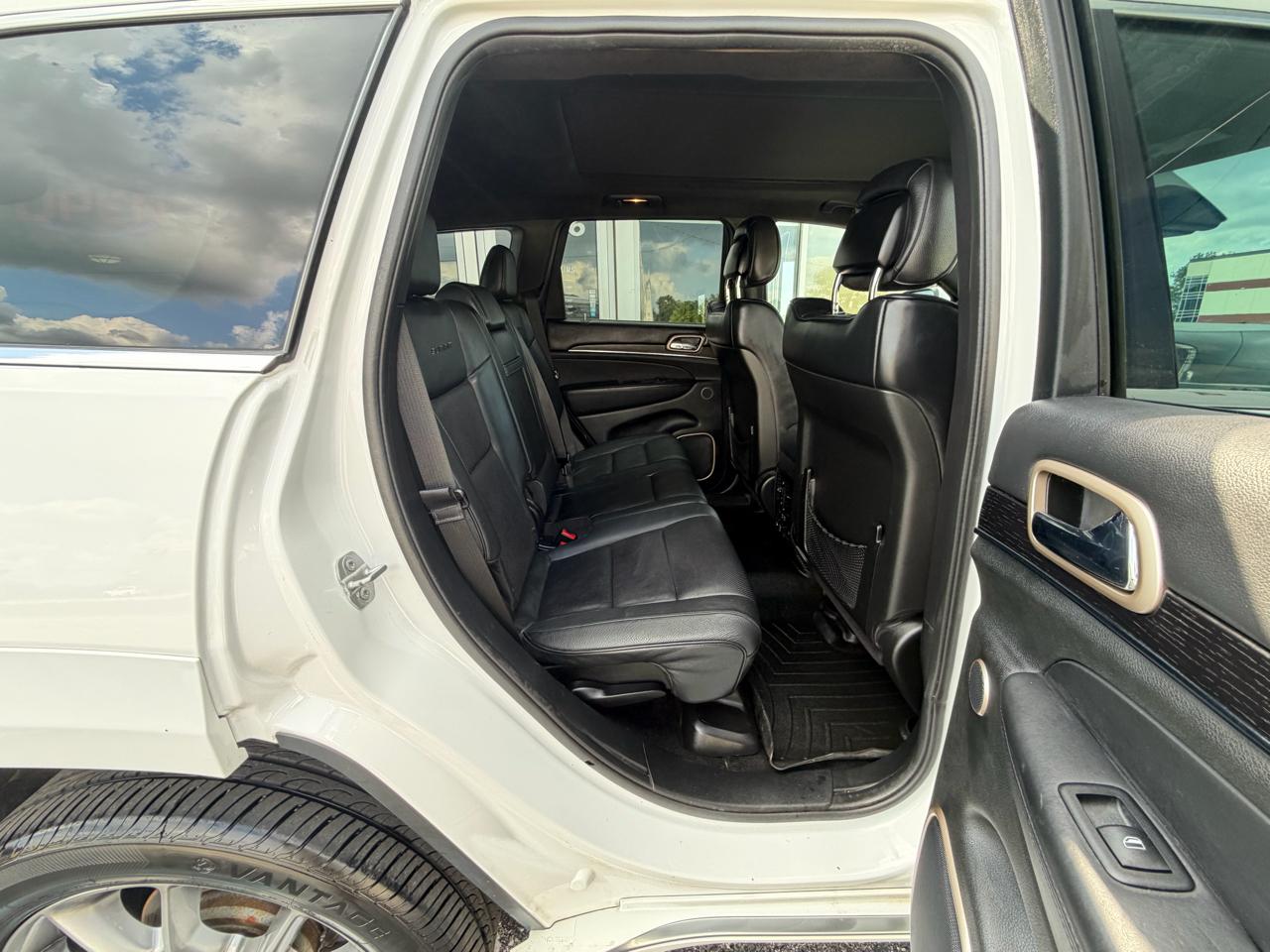 2015 Jeep Grand Cherokee Summit - Photo 29