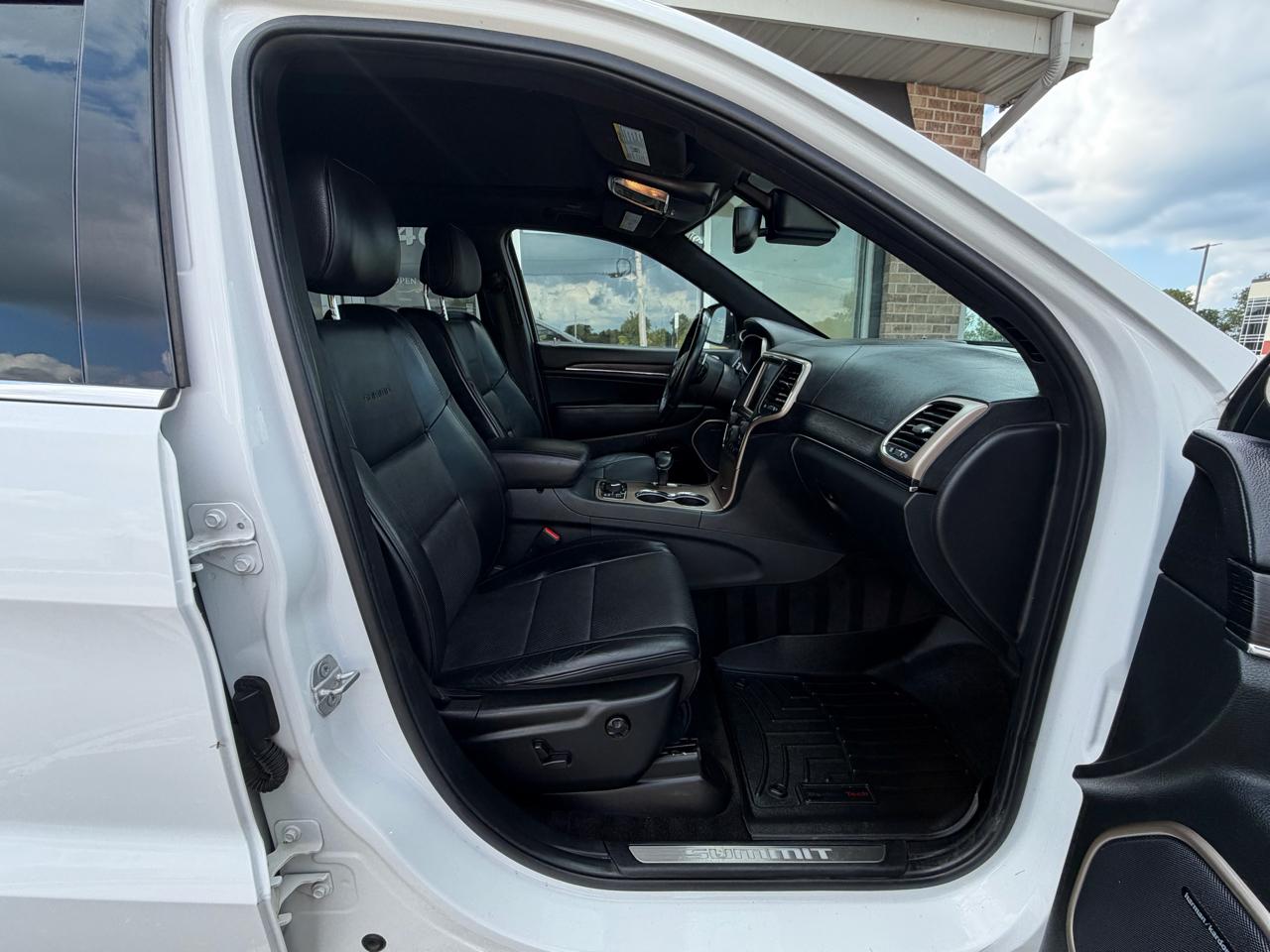 2015 Jeep Grand Cherokee Summit - Photo 31