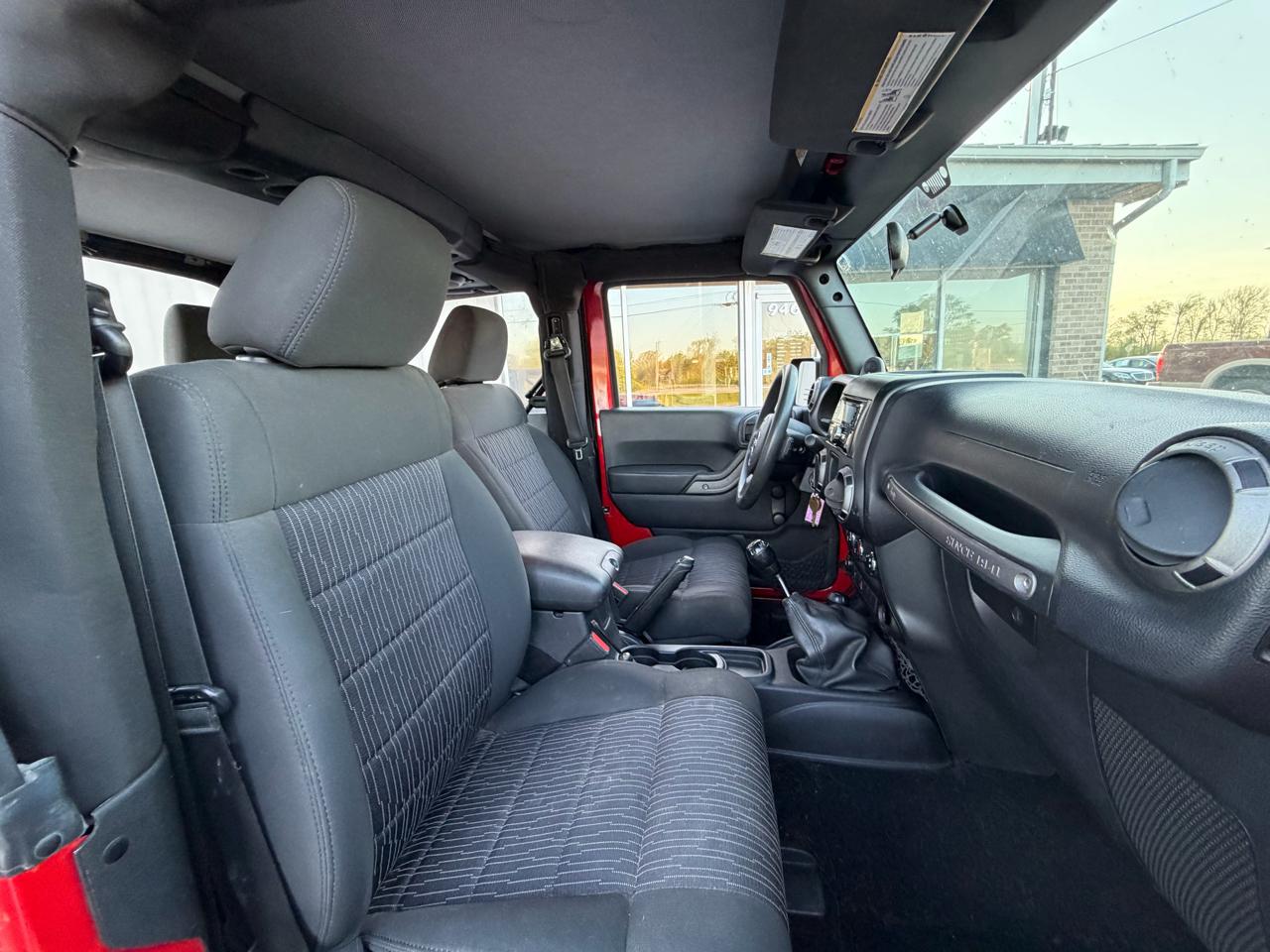 Jeep Wrangler 4WD 2dr Sport 2011