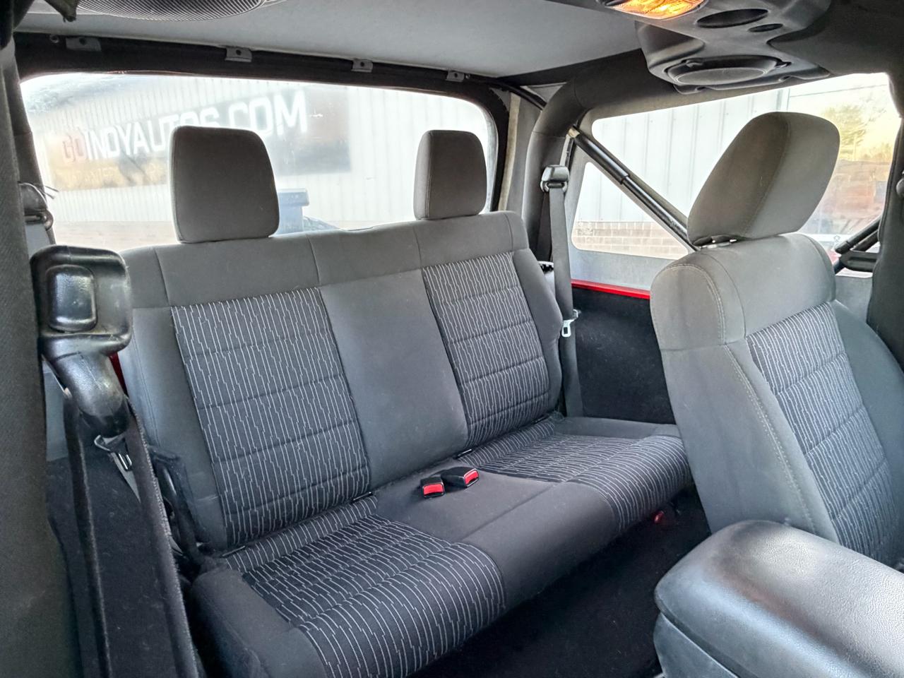 Jeep Wrangler 4WD 2dr Sport 2011