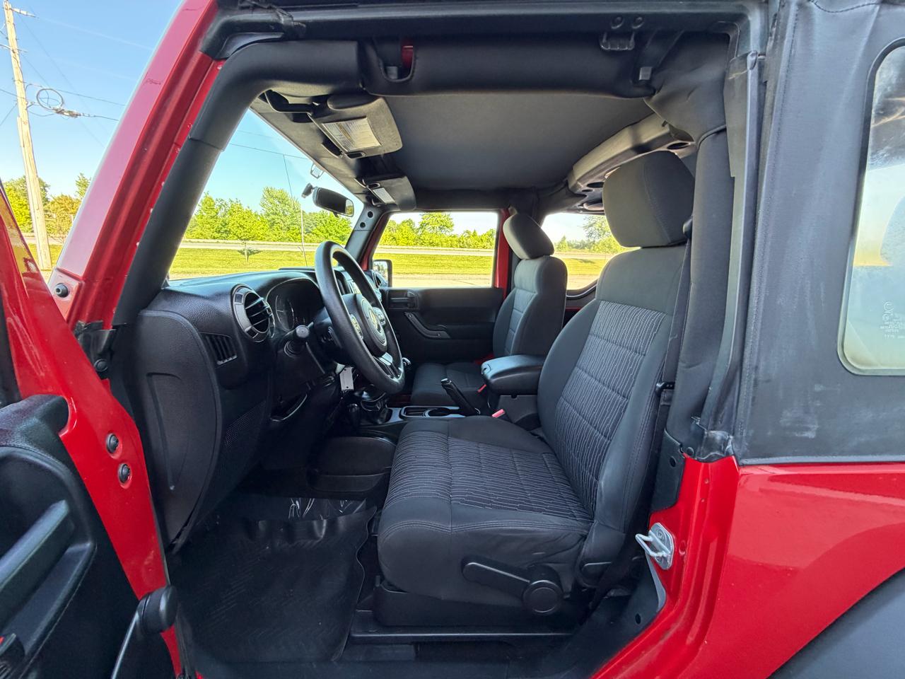 Jeep Wrangler 4WD 2dr Sport 2011