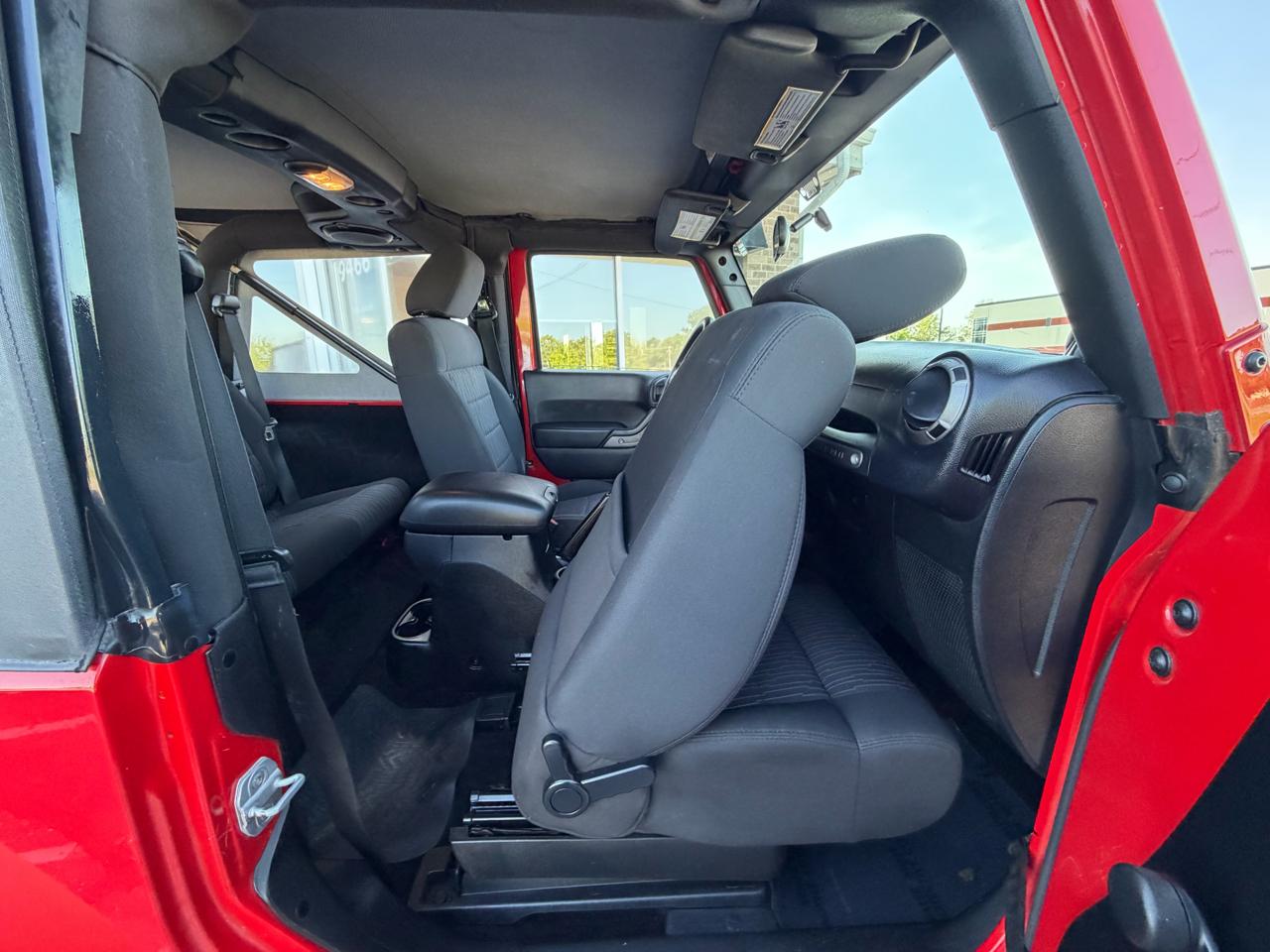 Jeep Wrangler 4WD 2dr Sport 2011