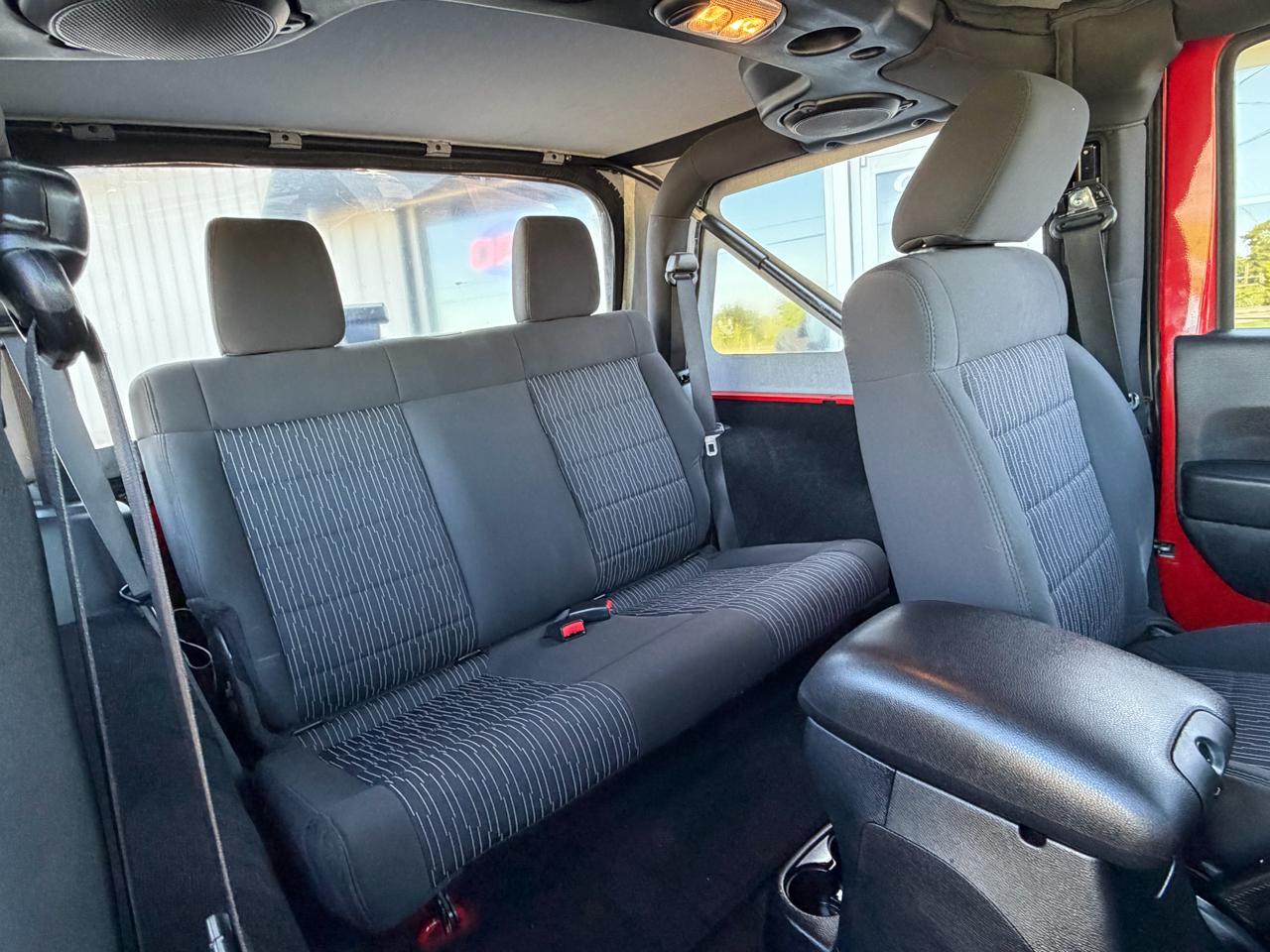 Jeep Wrangler 4WD 2dr Sport 2011