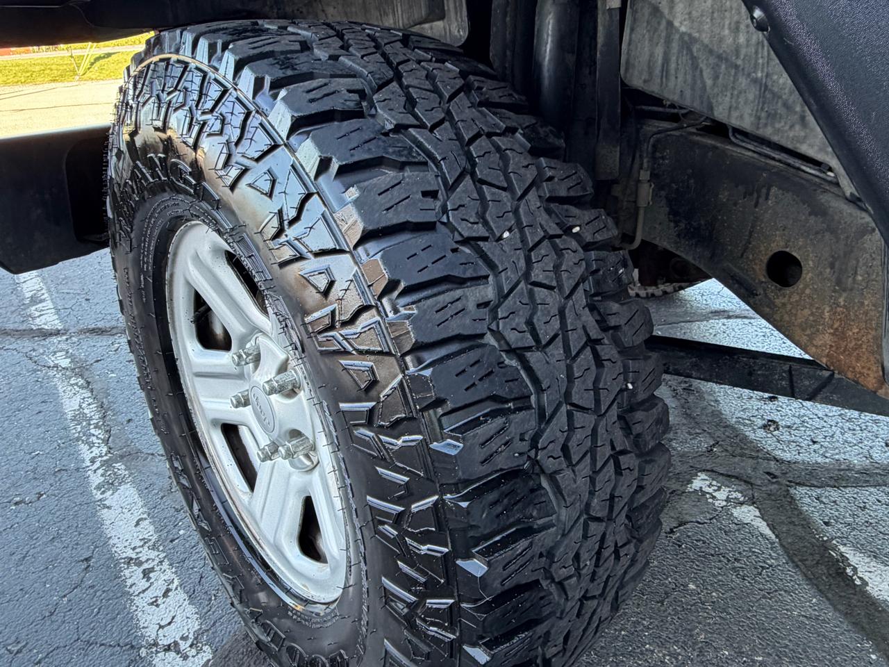 Jeep Wrangler 4WD 2dr Sport 2011