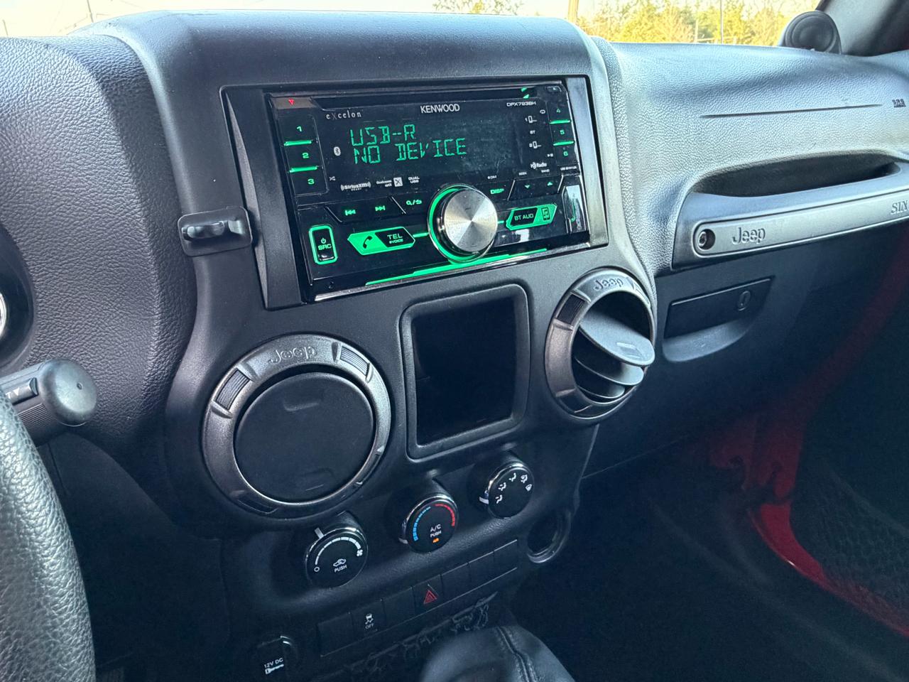 Jeep Wrangler 4WD 2dr Sport 2011