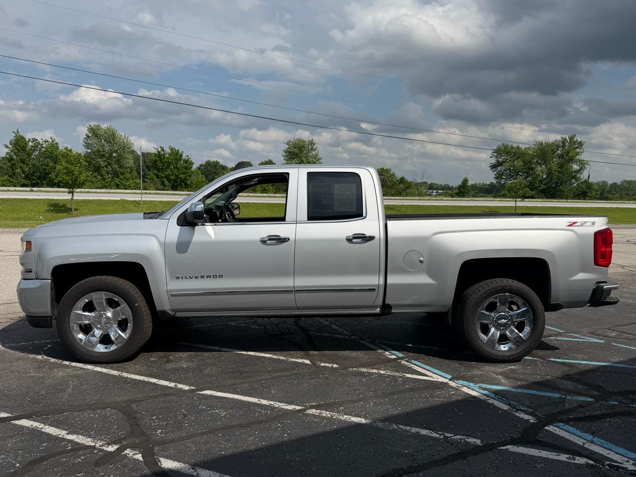 Chevrolet Silverado 1500 4WD Double Cab 143.5" LTZ w/2LZ 2017