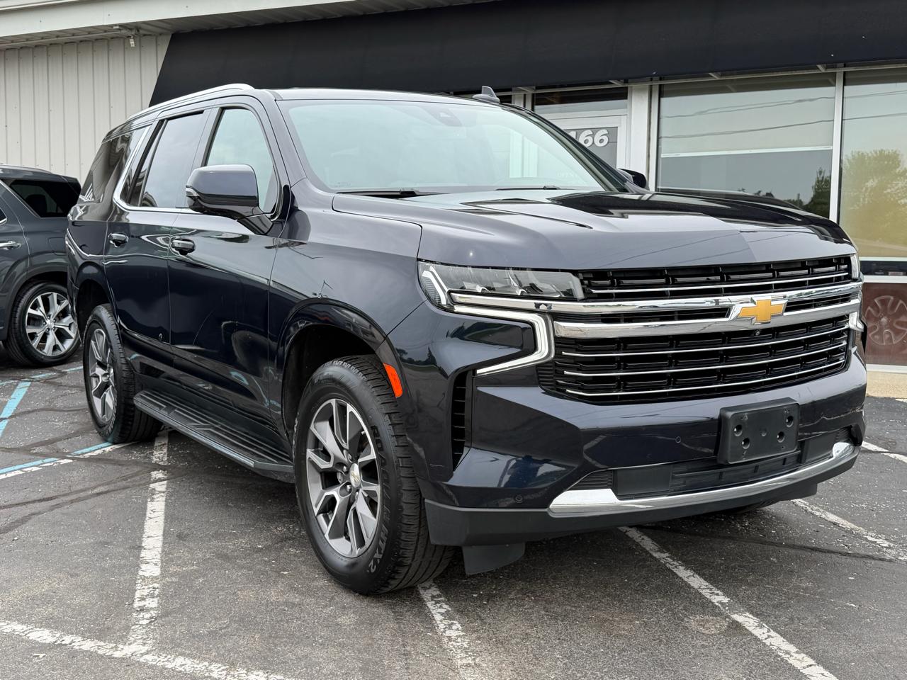 Chevrolet Tahoe 4WD 4dr LT 2021