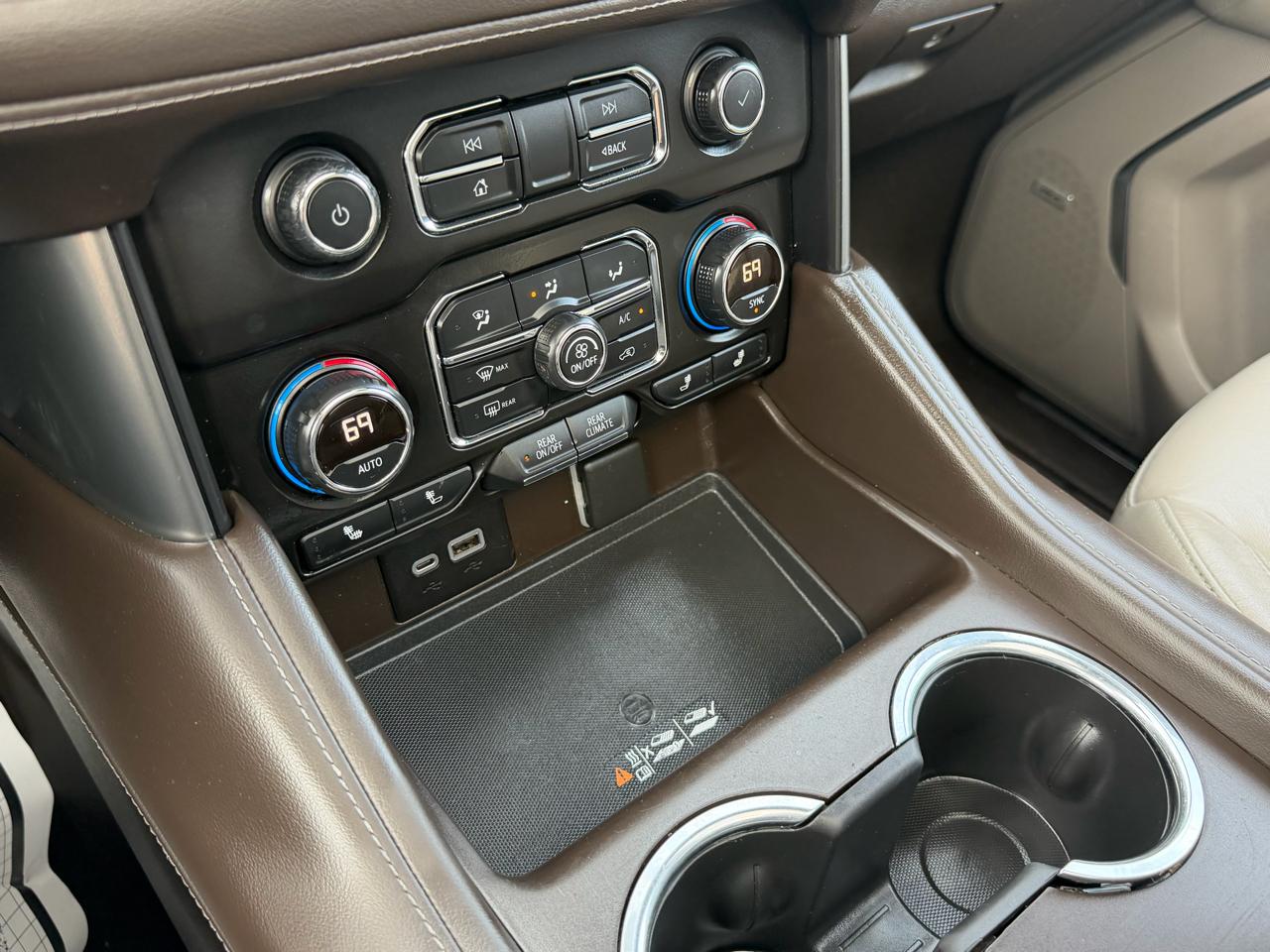 Chevrolet Tahoe 4WD 4dr LT 2021