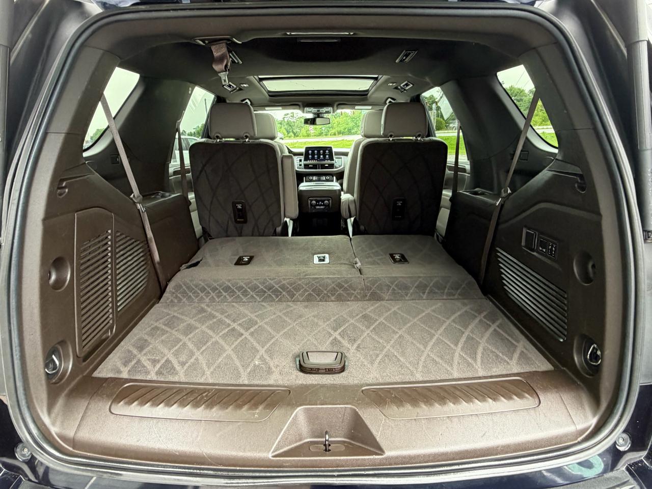 Chevrolet Tahoe 4WD 4dr LT 2021
