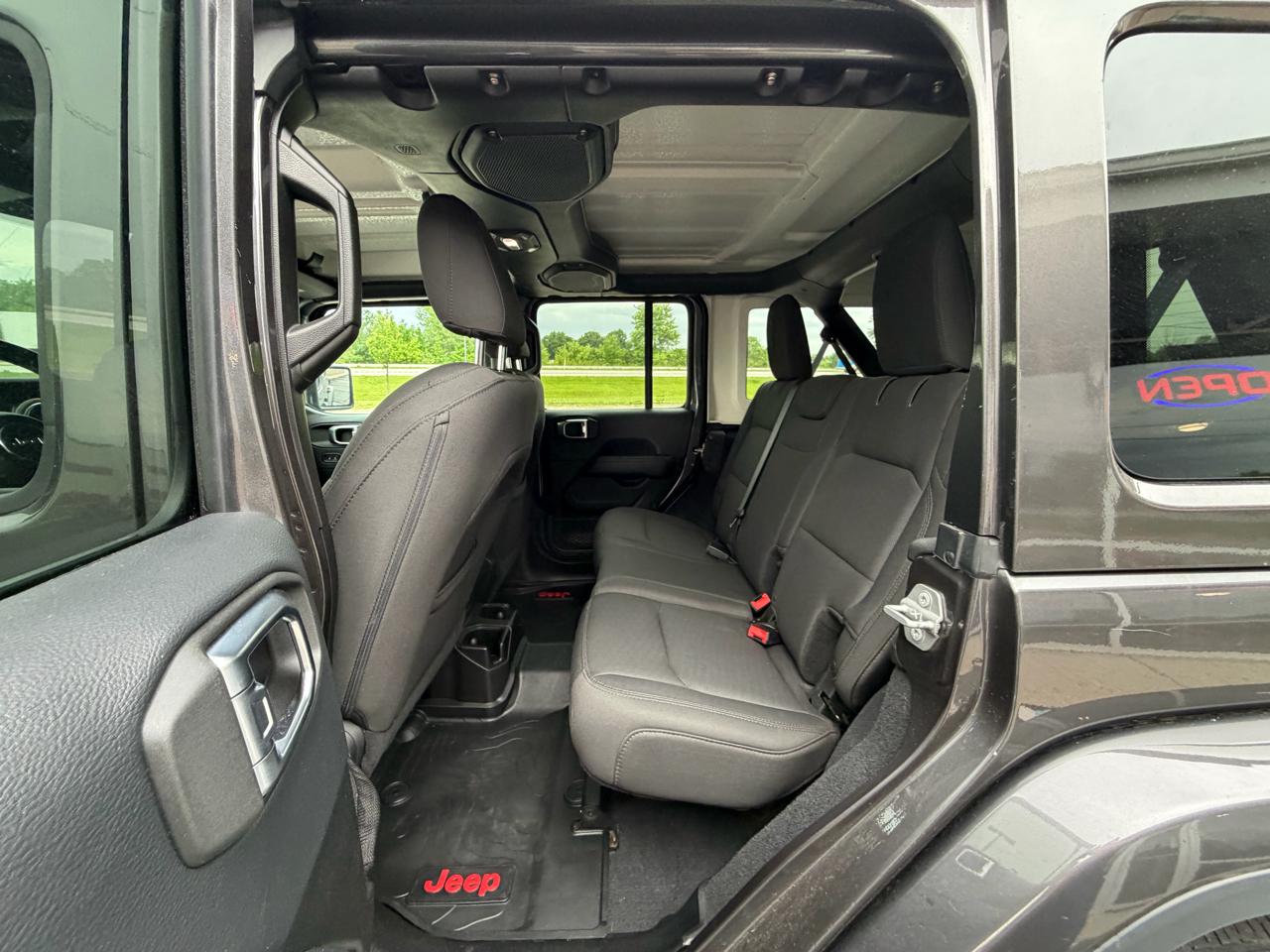 Jeep Wrangler Unlimited Sahara 4x4 2018