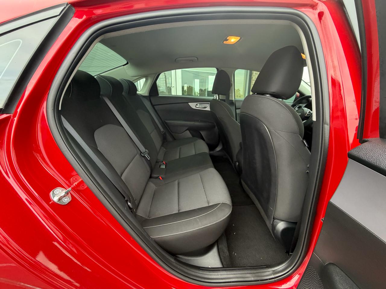 Kia Forte LXS IVT 2024