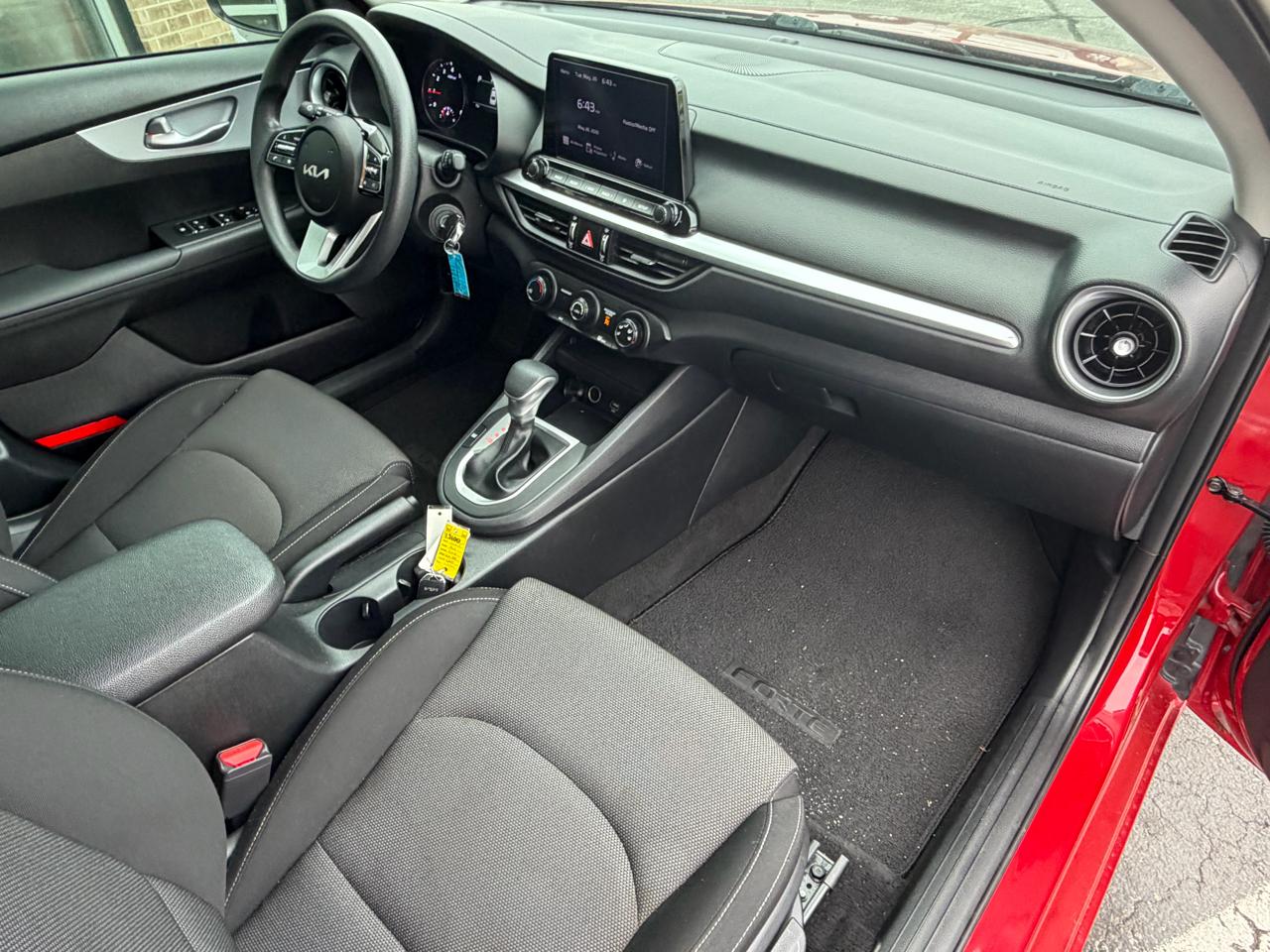 Kia Forte LXS IVT 2024
