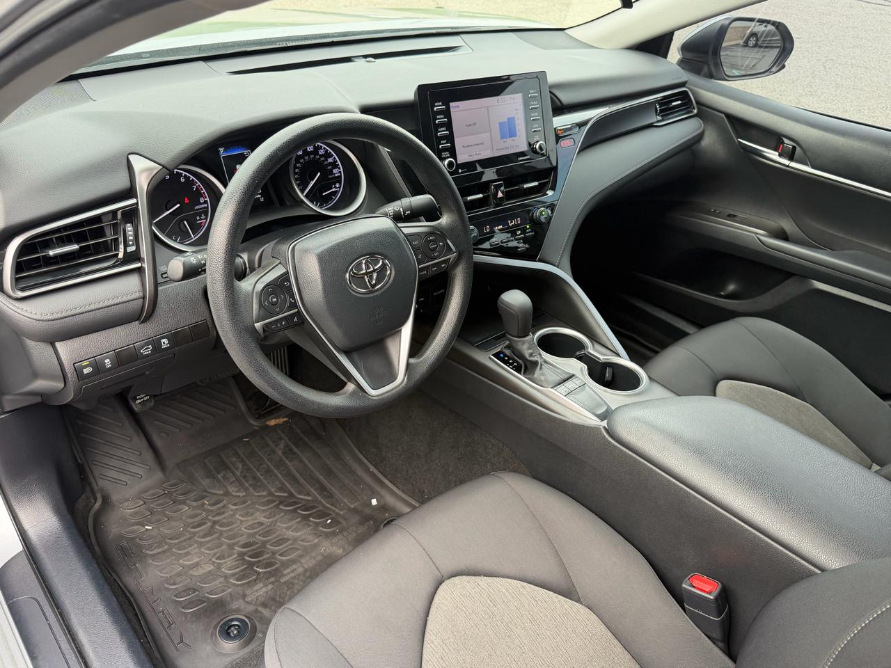 Toyota Camry LE Auto (Natl) 2022