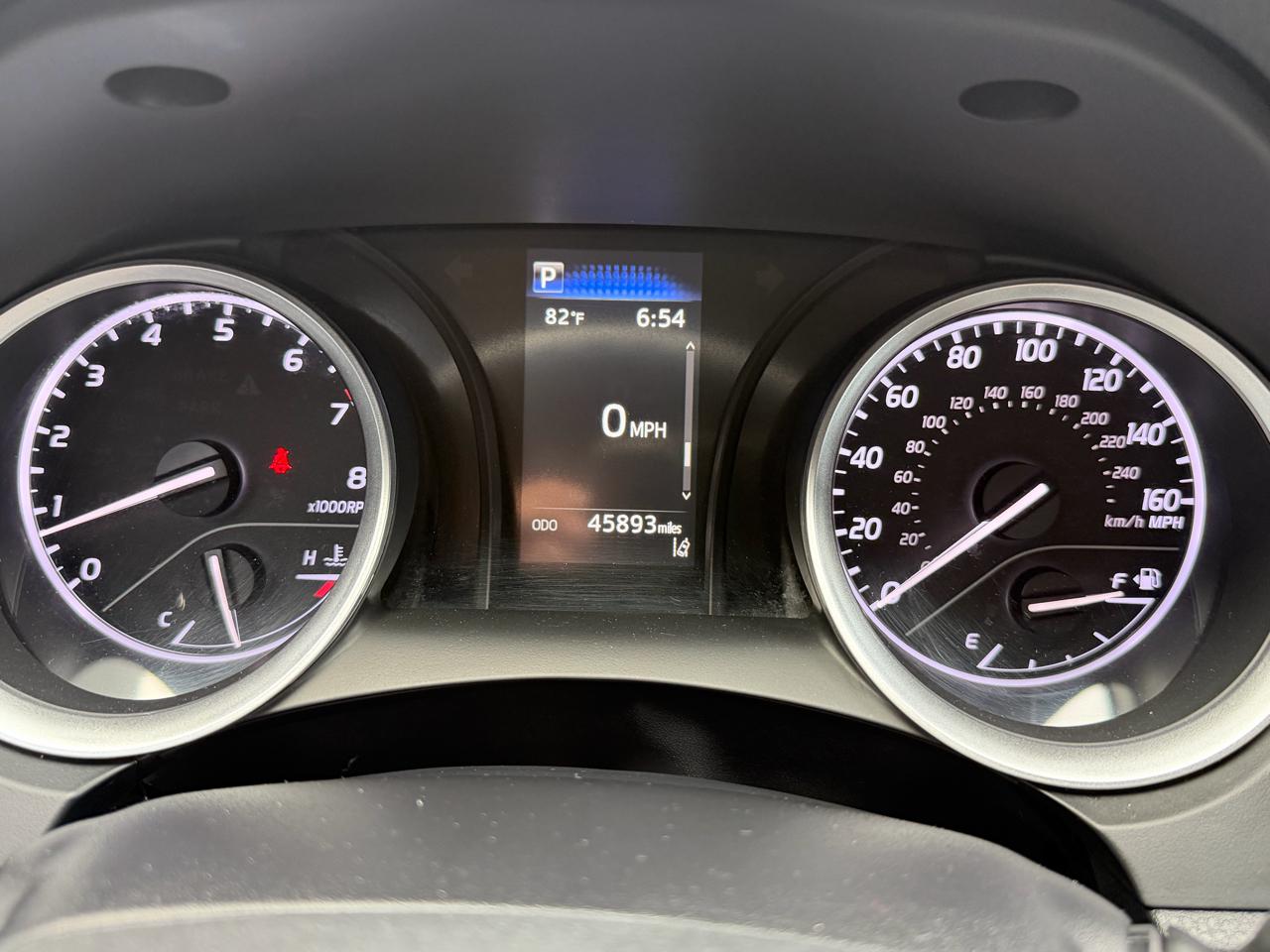 Toyota Camry LE Auto (Natl) 2022