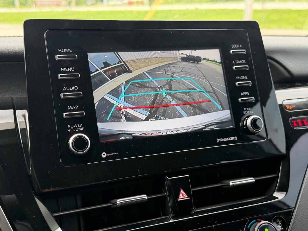 Toyota Camry LE Auto (Natl) 2022