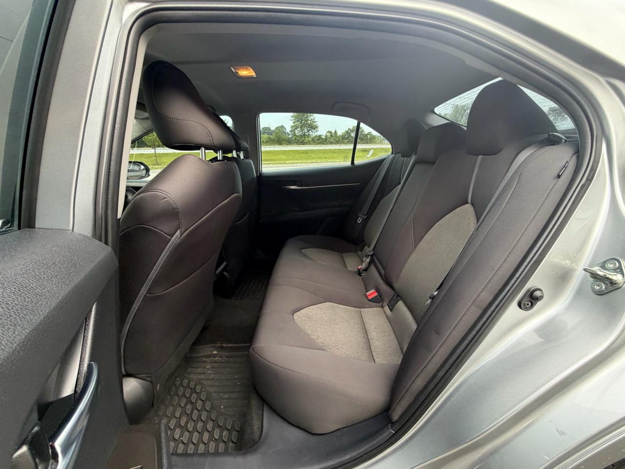 Toyota Camry LE Auto (Natl) 2022