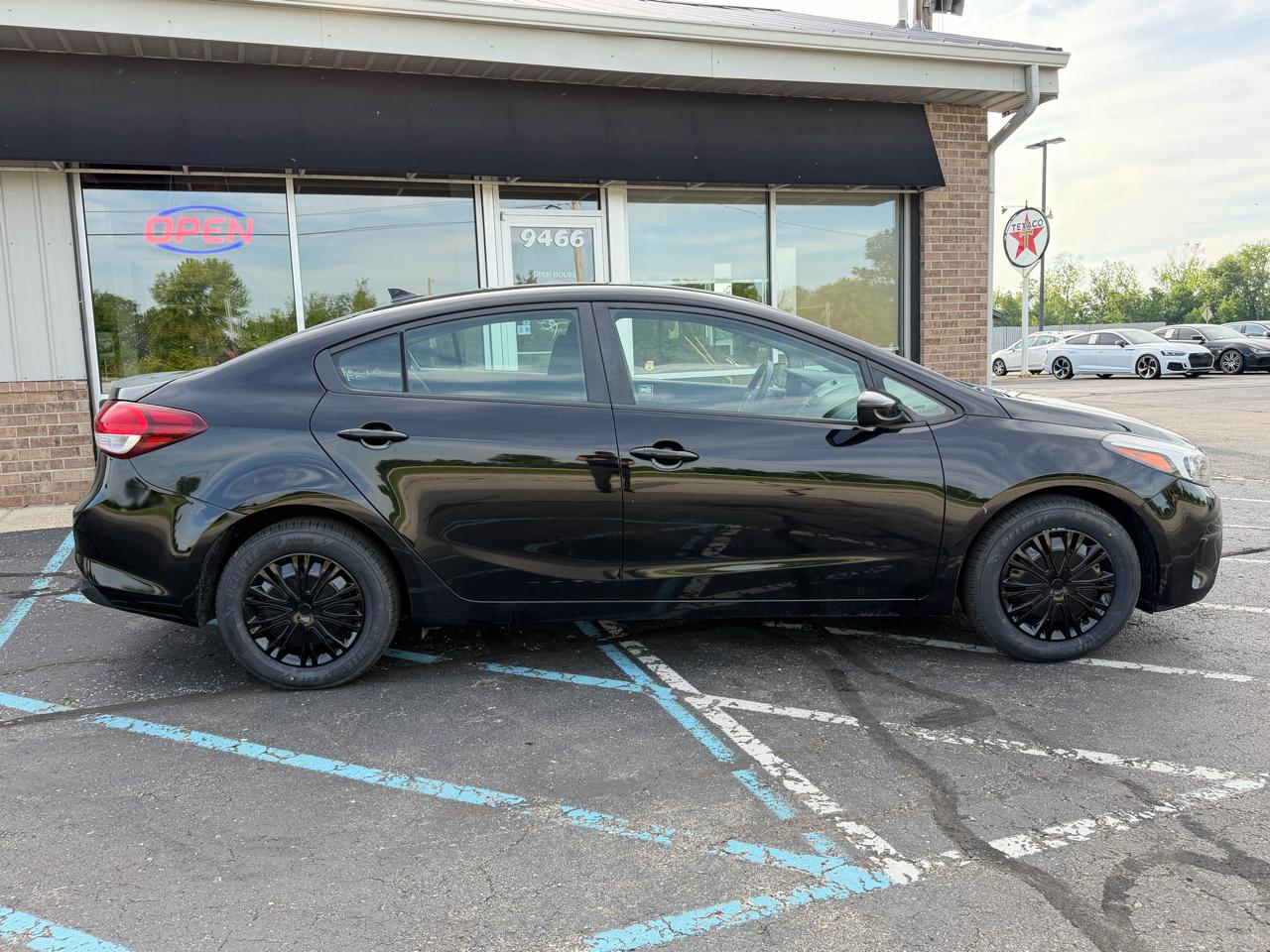 Kia Forte LX Auto 2017