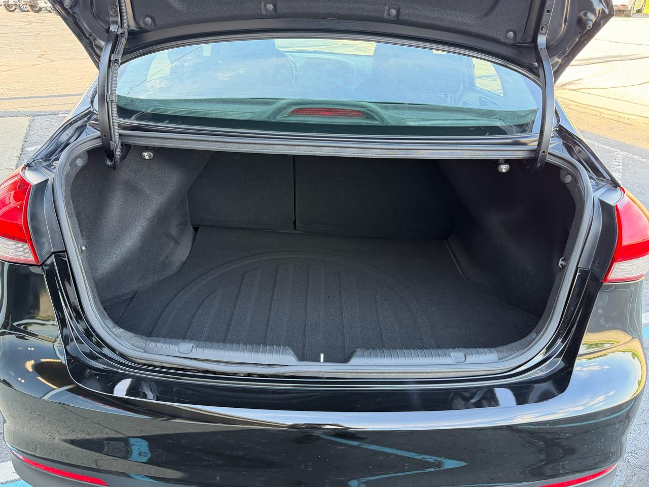 Kia Forte LX Auto 2017