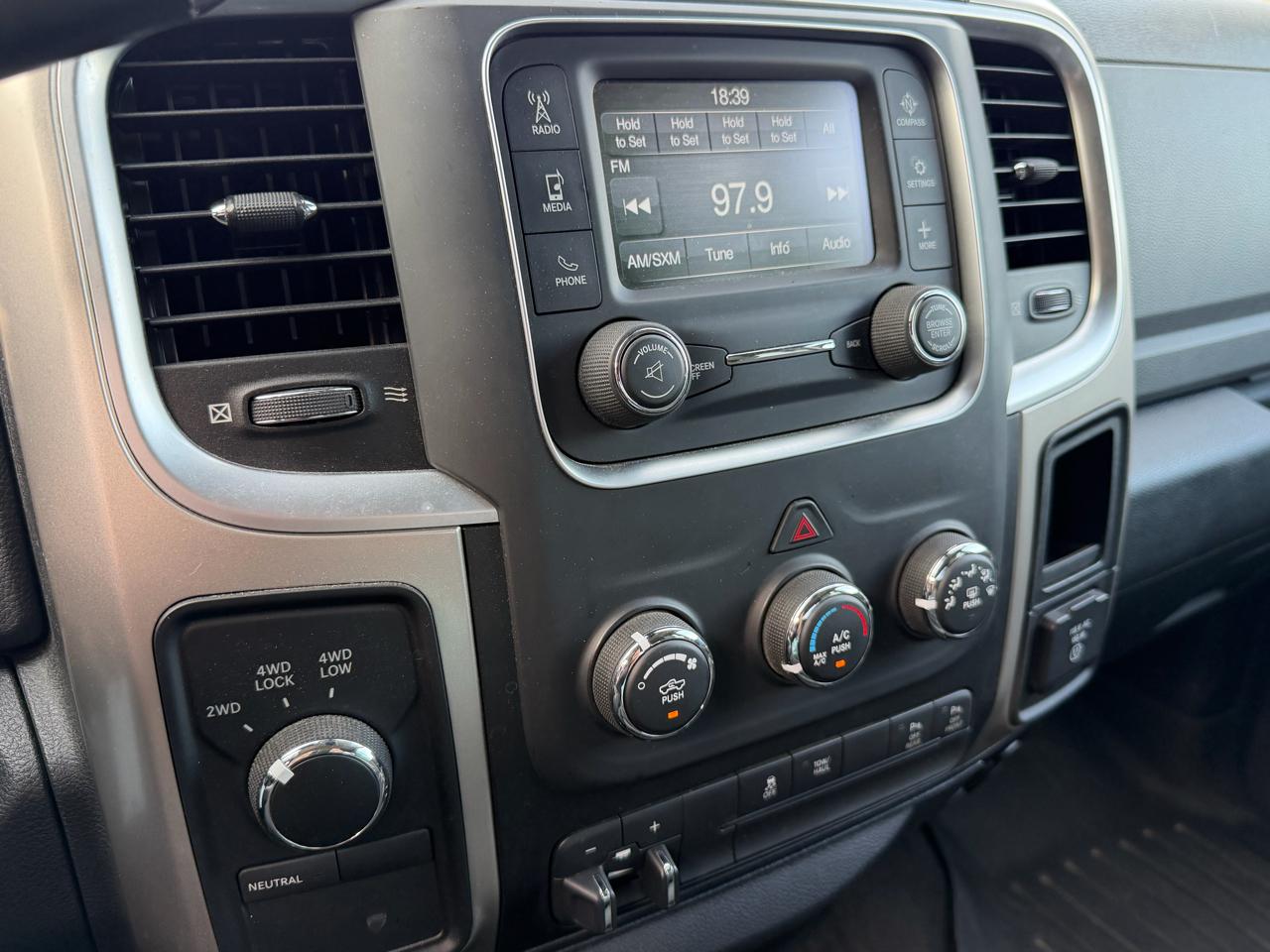 RAM 2500 4WD Crew Cab 149" Big Horn 2016