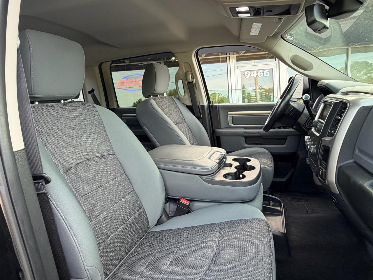 RAM 2500 4WD Crew Cab 149" Big Horn 2016