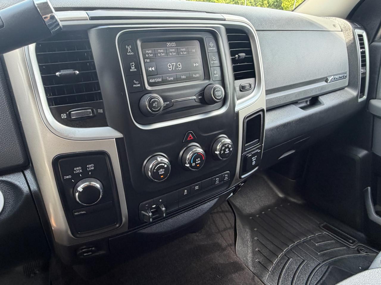 RAM 2500 4WD Crew Cab 149" Big Horn 2016