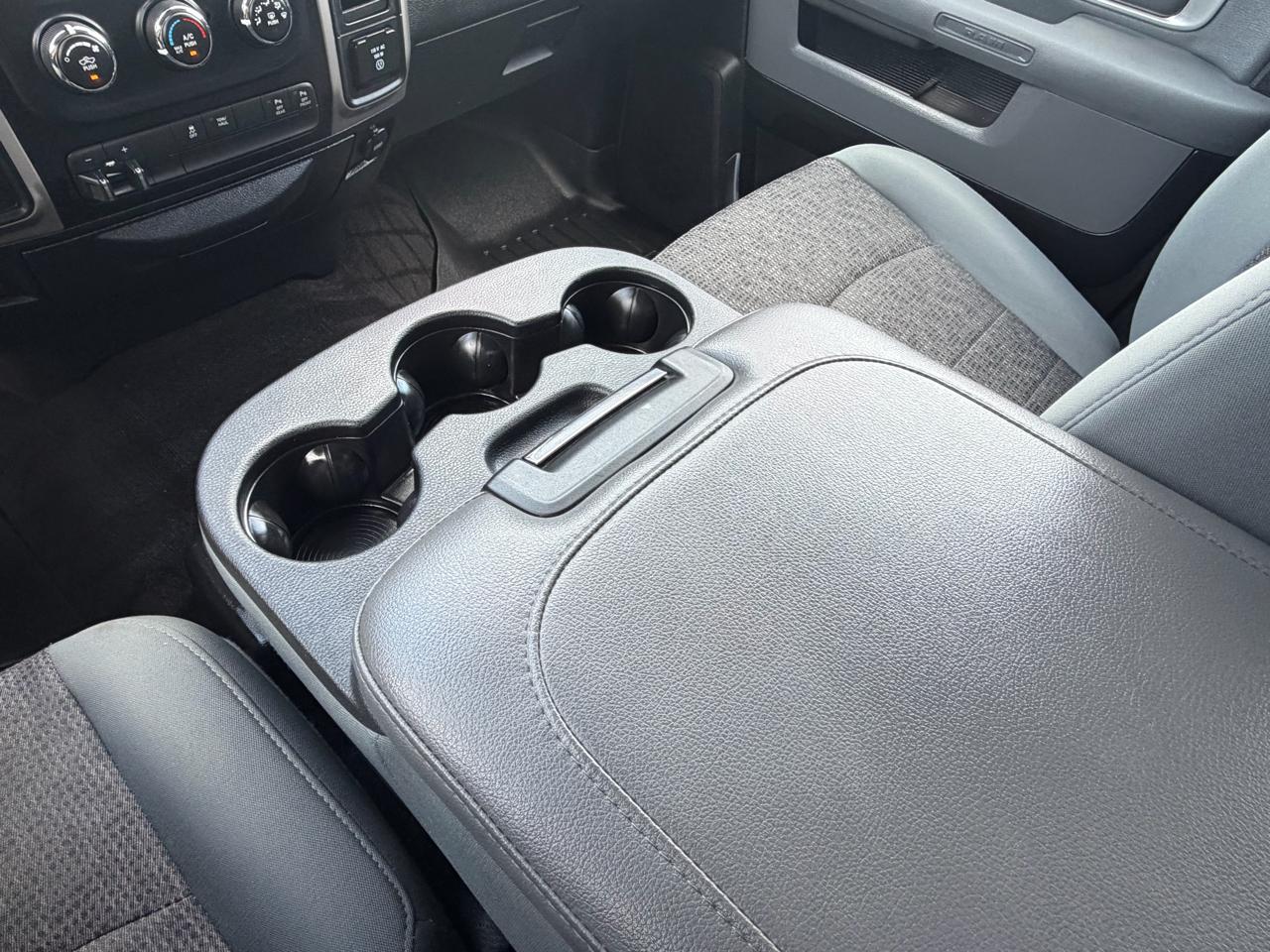 RAM 2500 4WD Crew Cab 149" Big Horn 2016