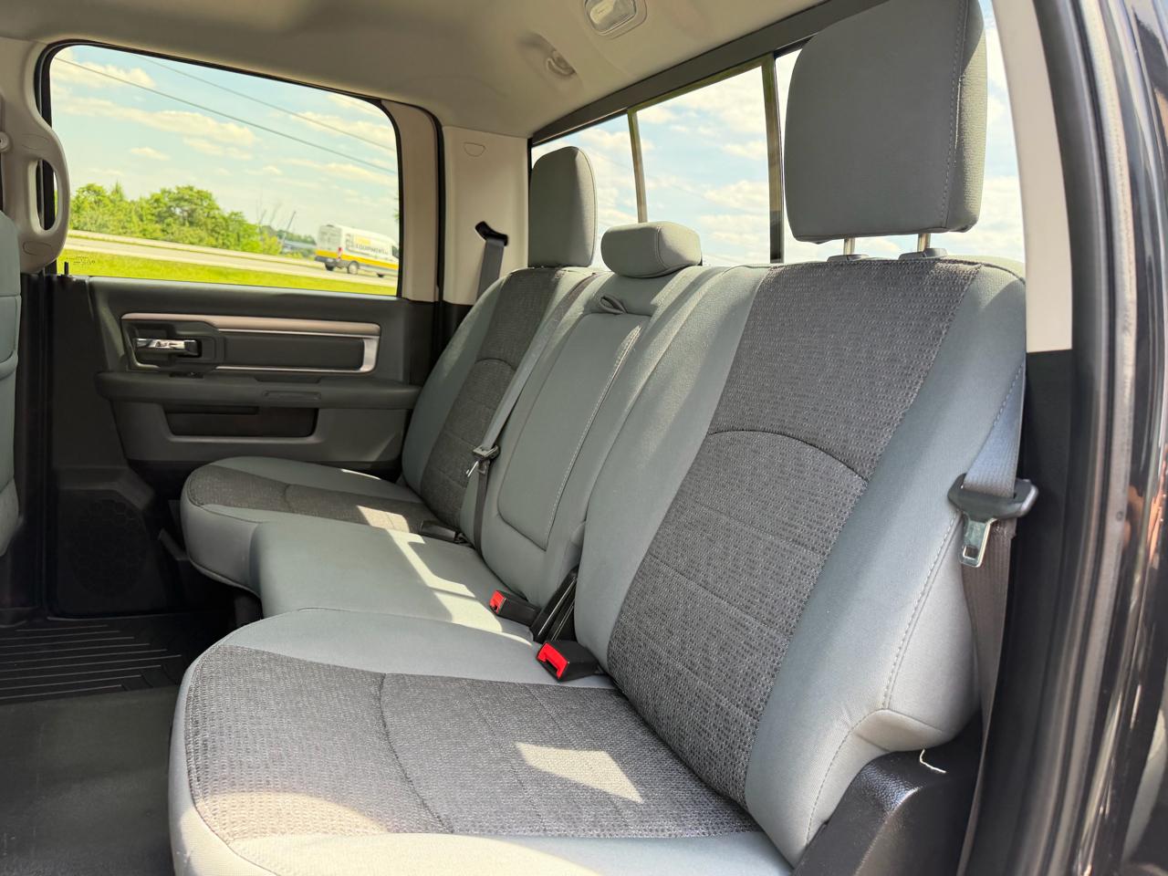 RAM 2500 4WD Crew Cab 149" Big Horn 2016