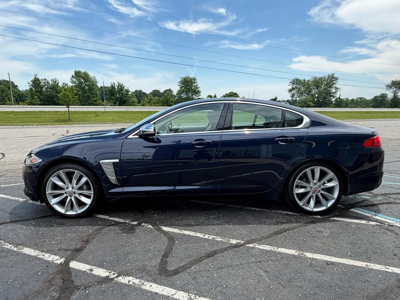 Jaguar XF 4dr Sdn V6 Sport AWD 2015