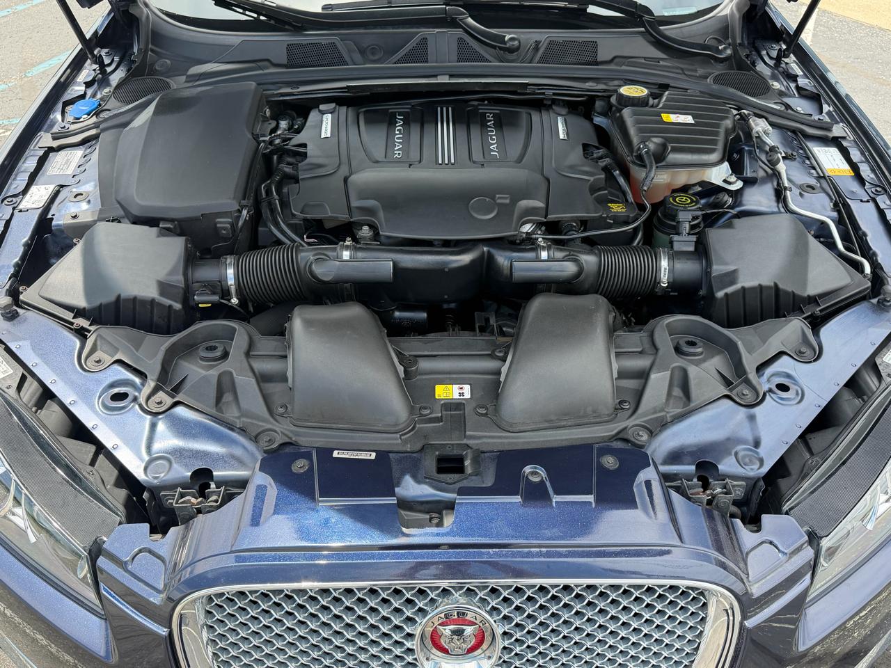 Jaguar XF 4dr Sdn V6 Sport AWD 2015