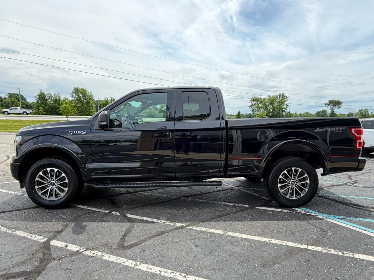 Ford F-150 XLT 4WD SuperCab 8' Box 2020