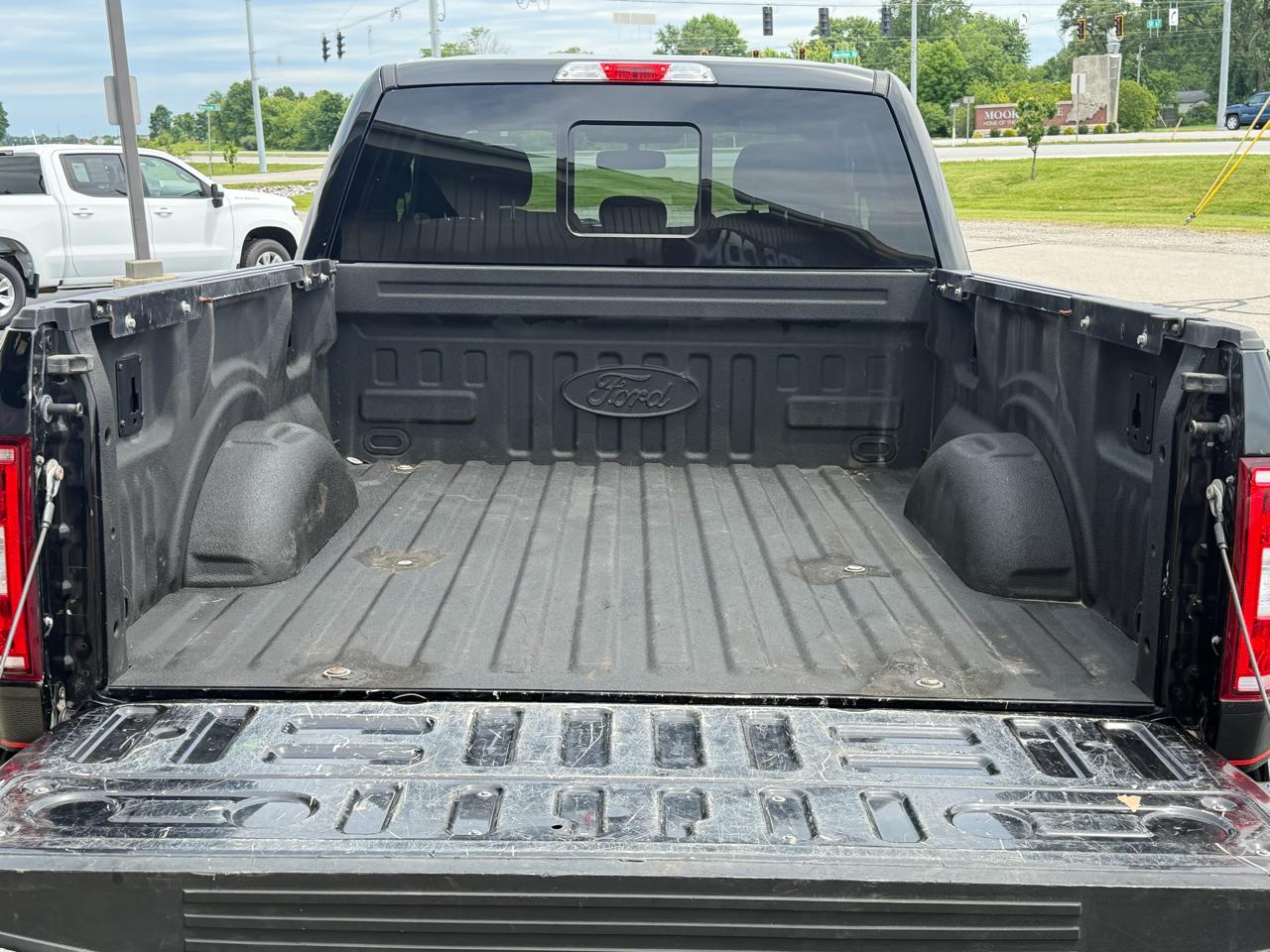 Ford F-150 XLT 4WD SuperCab 8' Box 2020