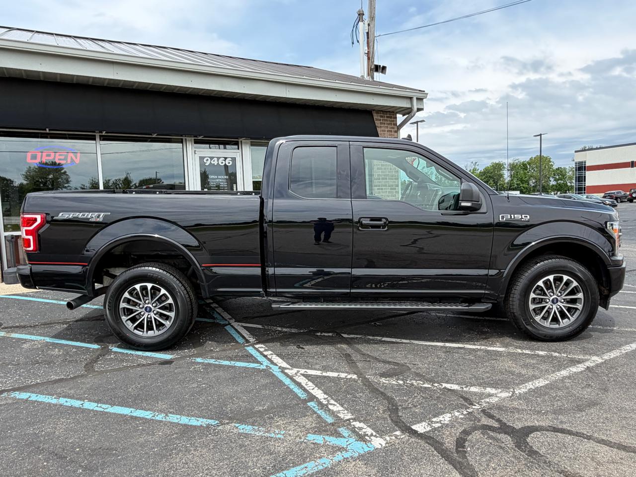 Ford F-150 XLT 4WD SuperCab 8' Box 2020