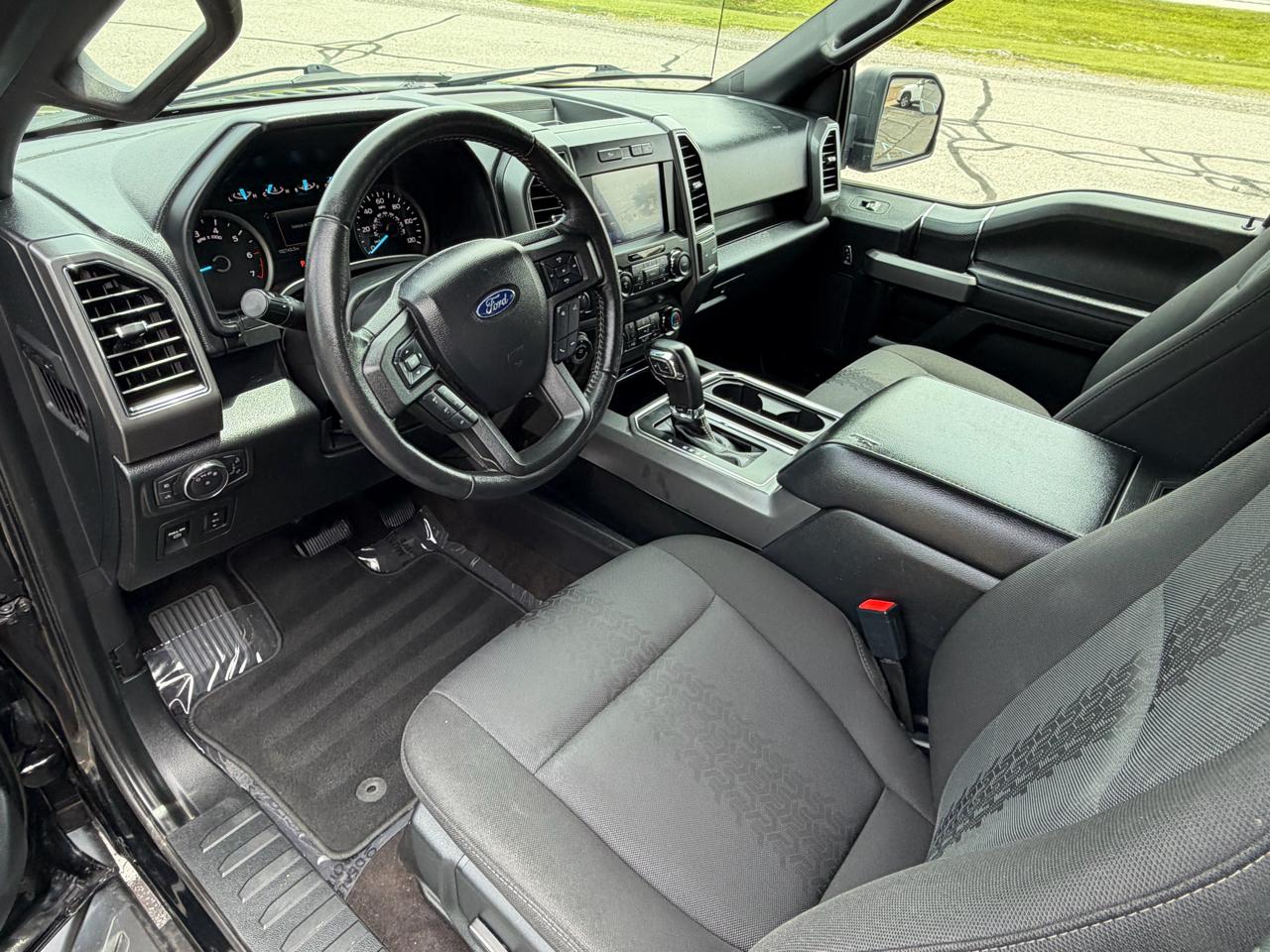 Ford F-150 XLT 4WD SuperCab 8' Box 2020
