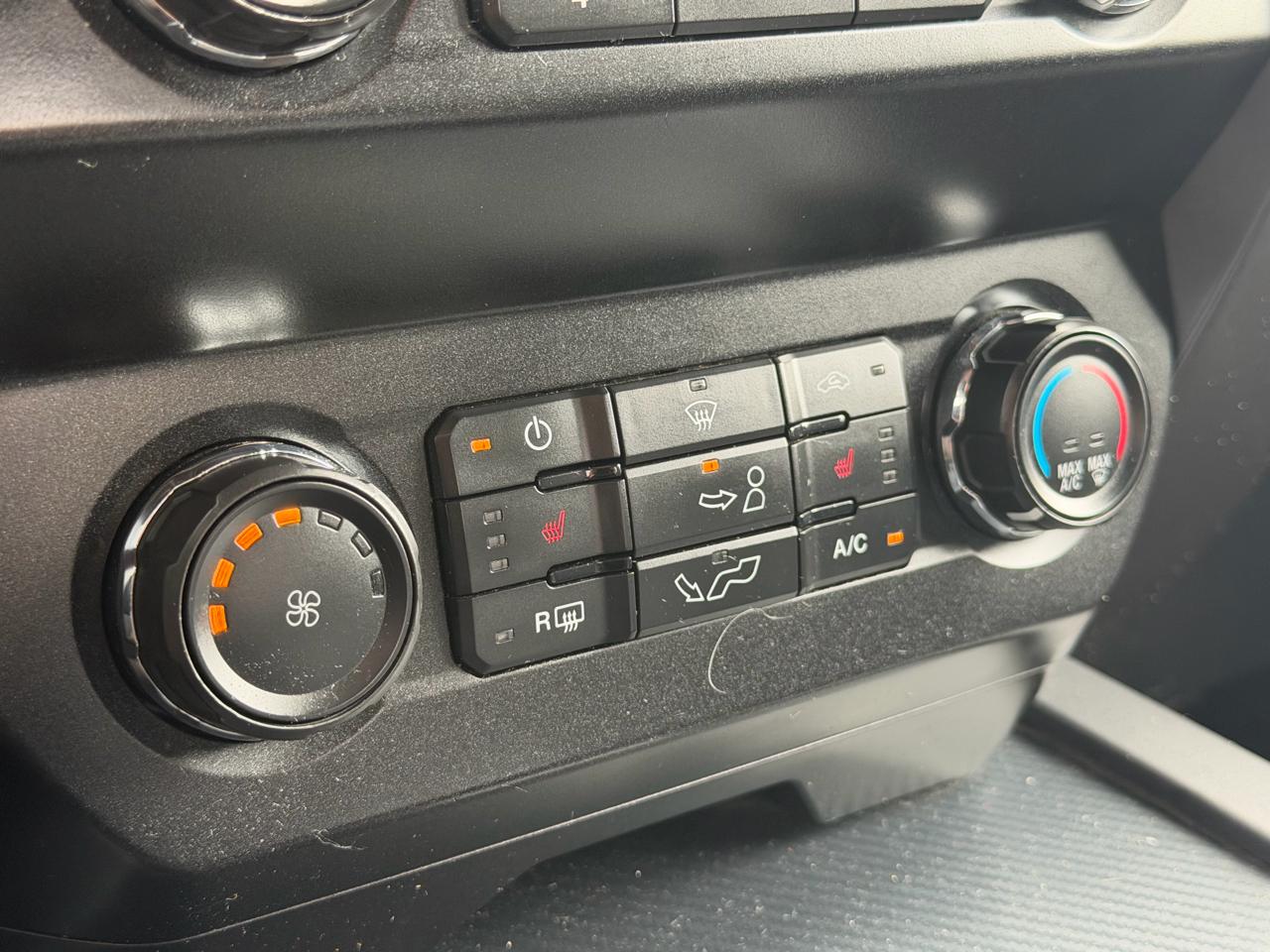 Ford F-150 XLT 4WD SuperCab 8' Box 2020