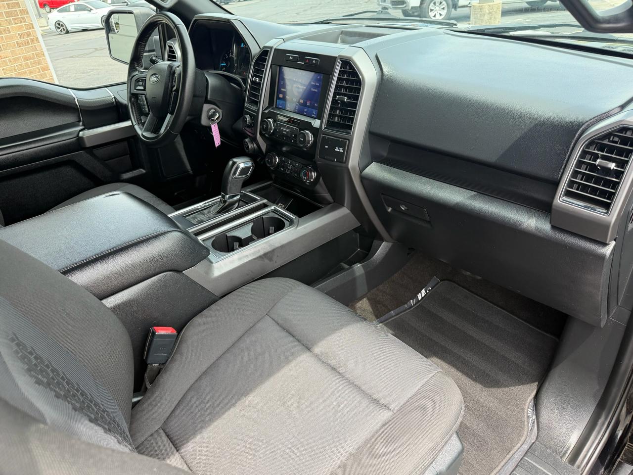 Ford F-150 XLT 4WD SuperCab 8' Box 2020