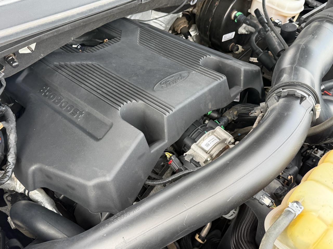 Ford F-150 XLT 4WD SuperCab 8' Box 2020
