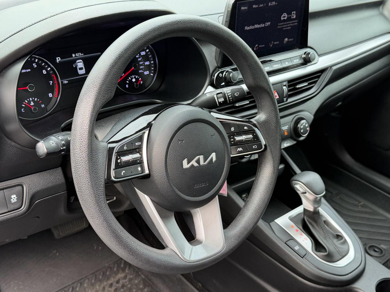 Kia Forte LXS IVT 2023