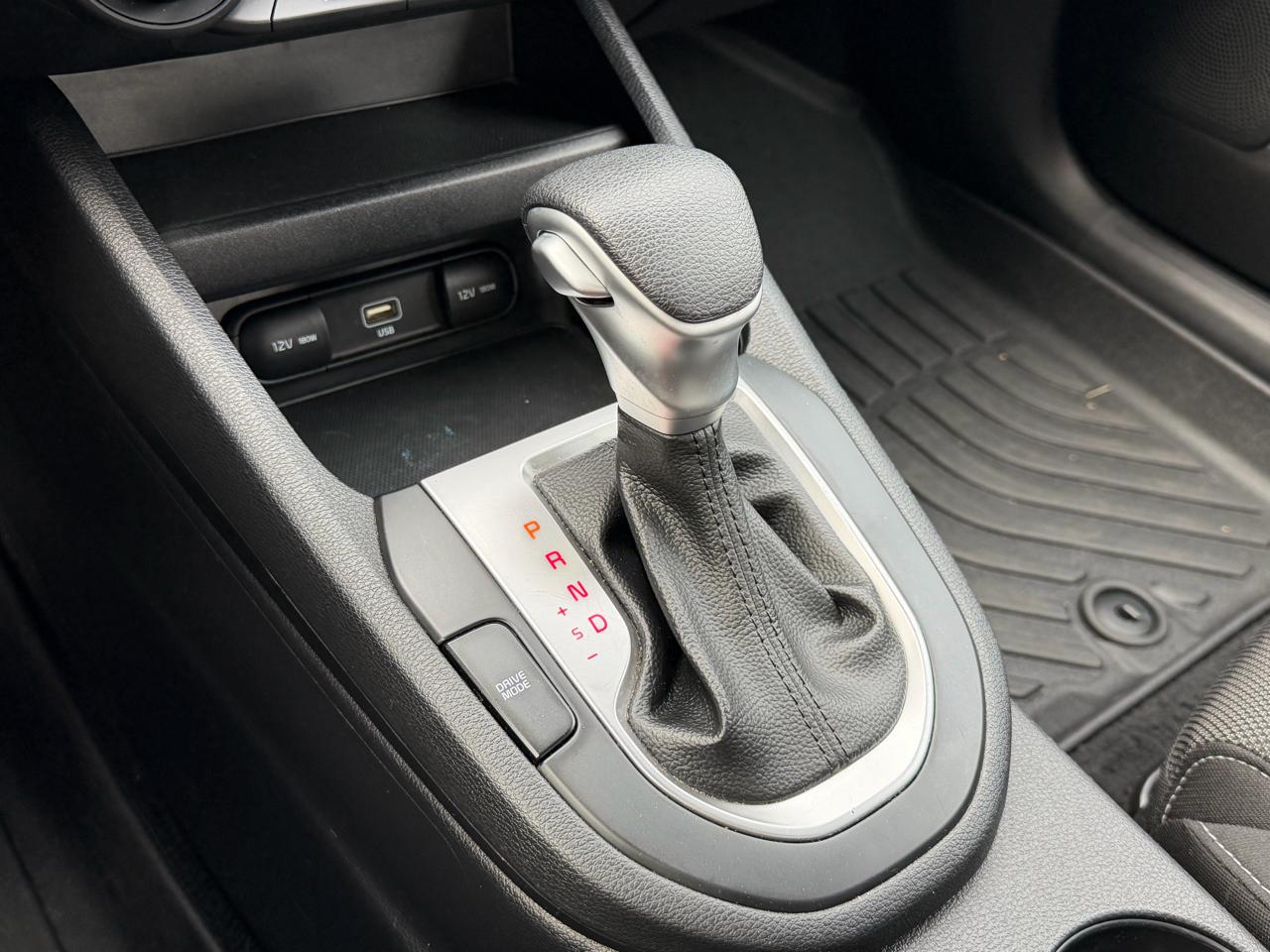 Kia Forte LXS IVT 2023