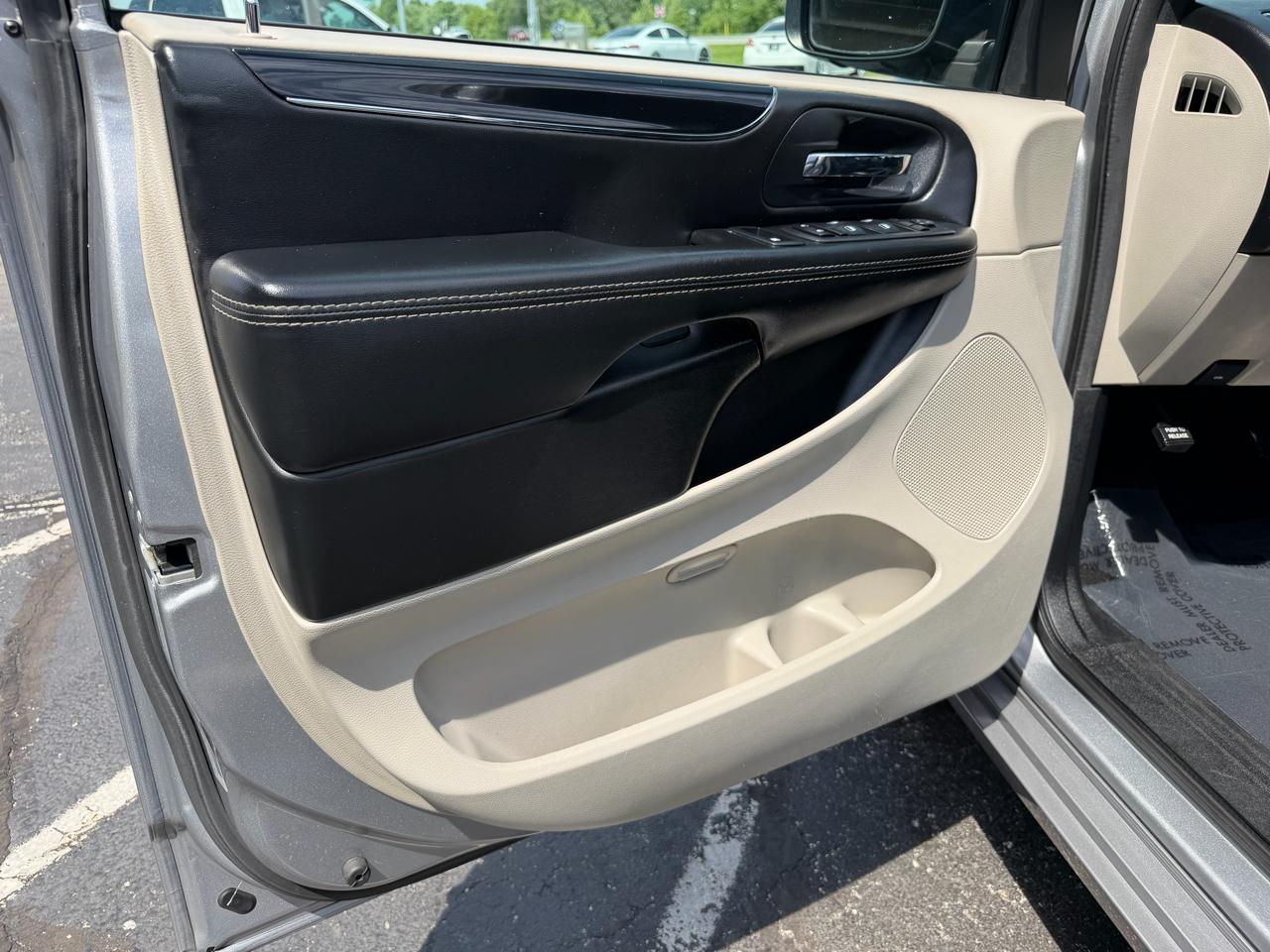 Dodge Grand Caravan SXT Wagon 2017